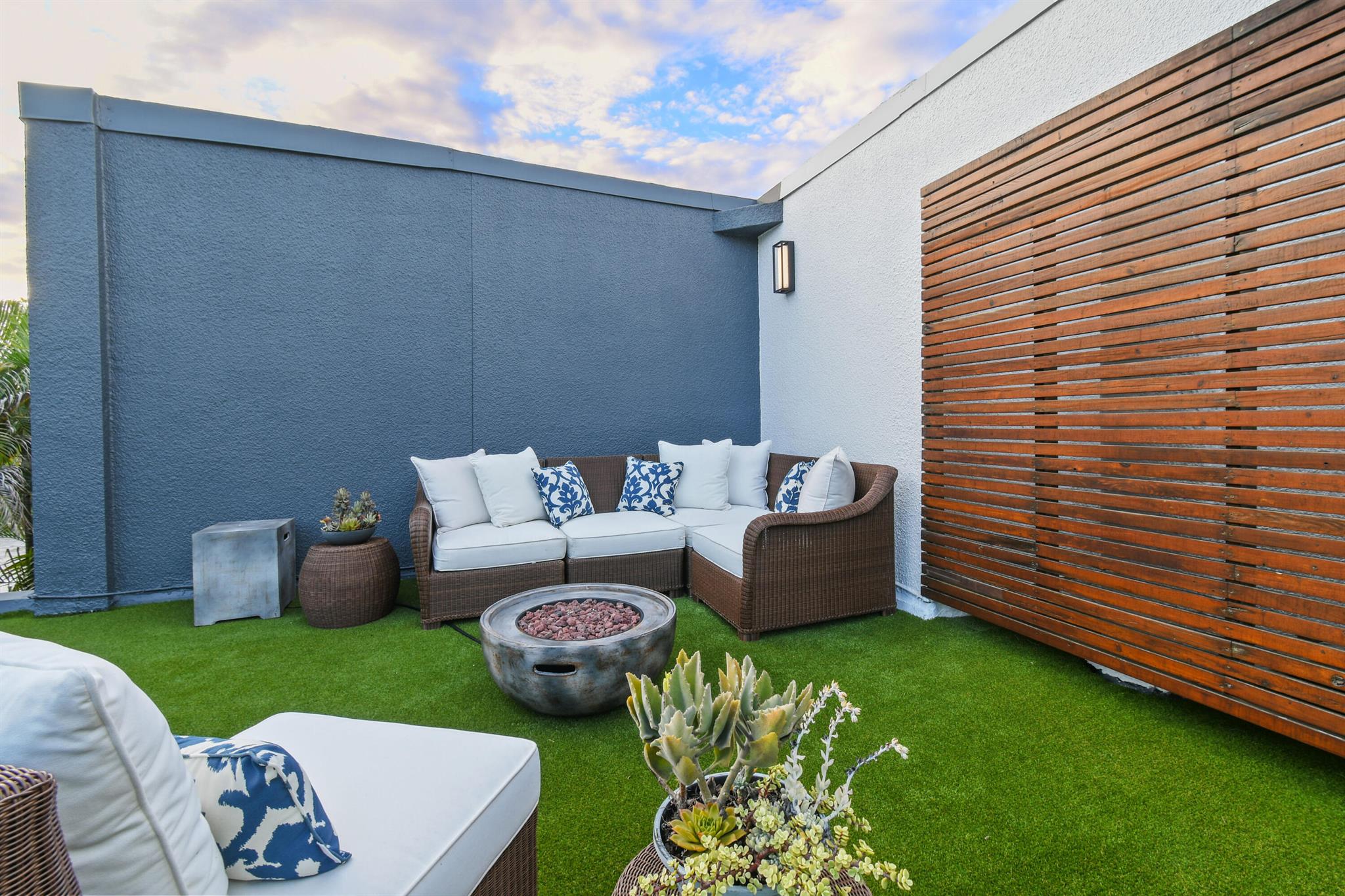 10541 SE Le Parc Jupiter, FL 33469