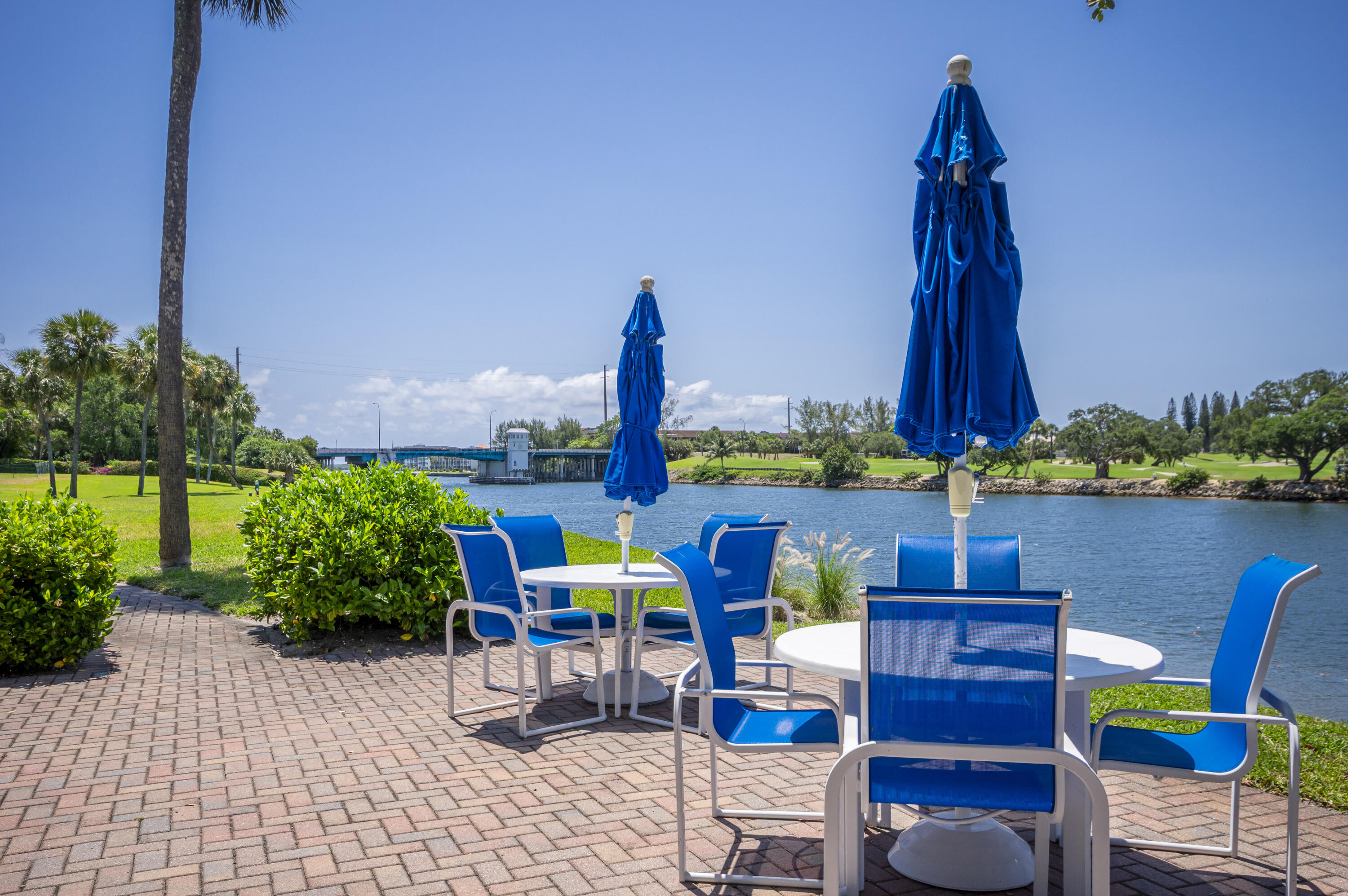 336 Golfview Rd #518 North Palm Beach, FL 33408