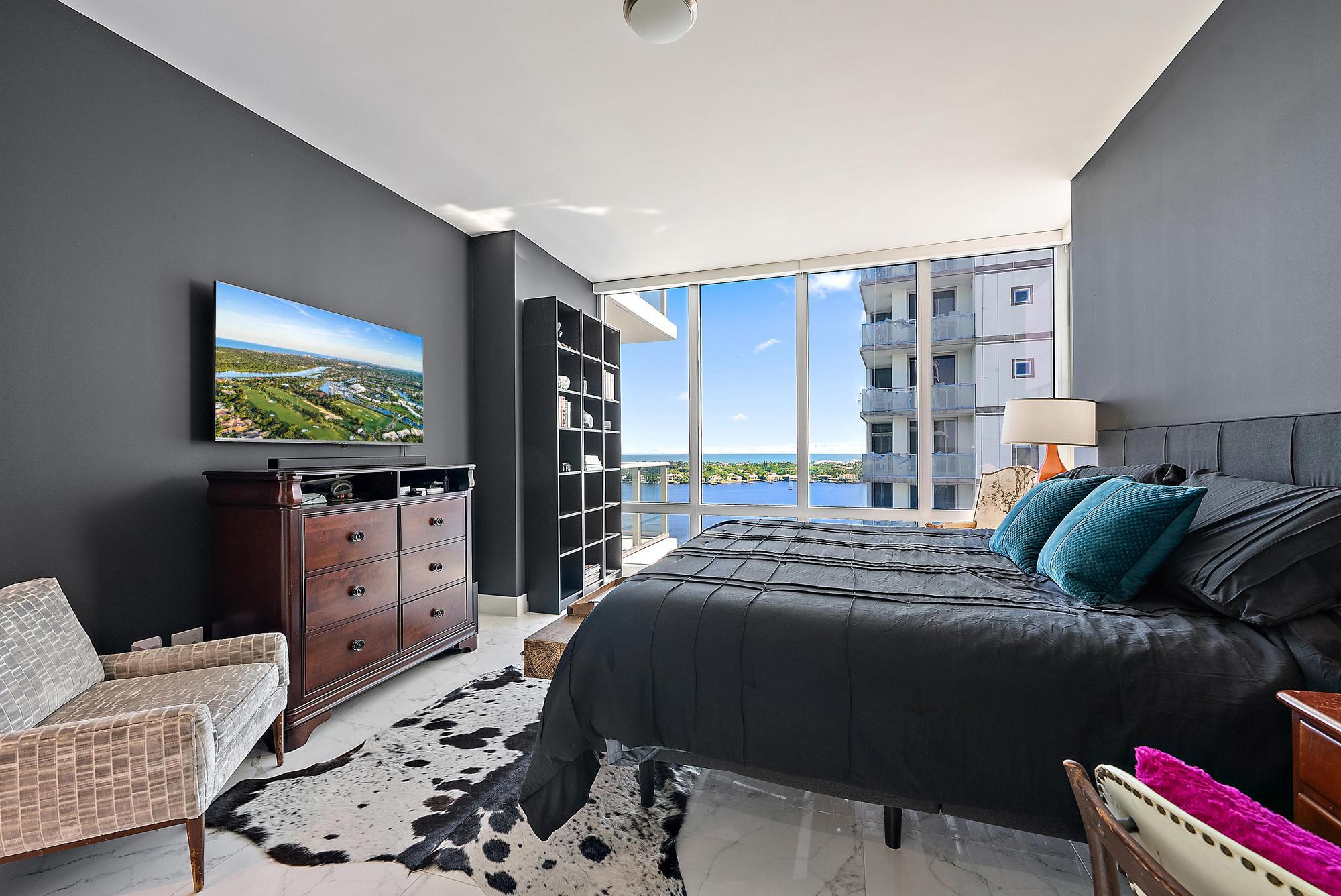 1 Water Clb Way #1604 North Palm Beach, FL 33408