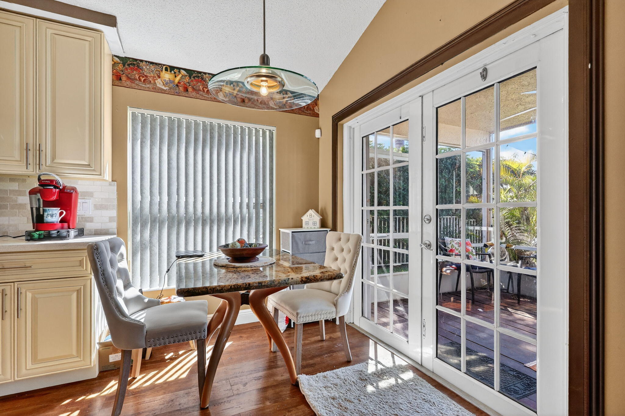 1238 NW 144th Ter Pembroke Pines, FL 33028