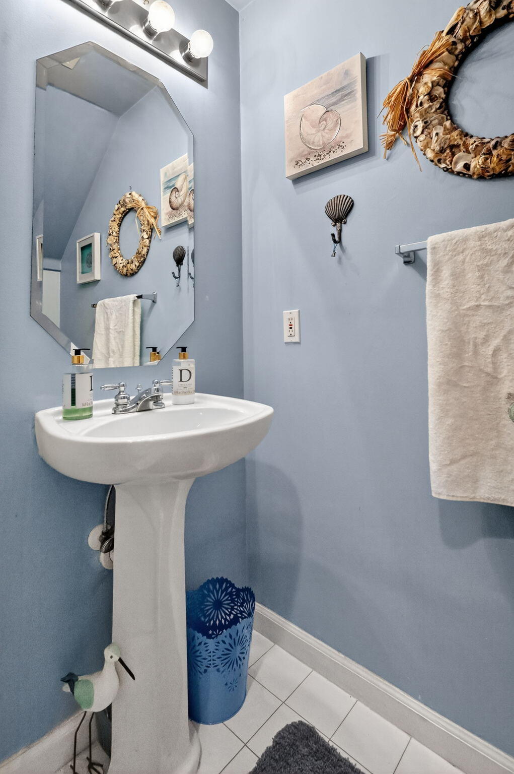 1238 NW 144th Ter Pembroke Pines, FL 33028