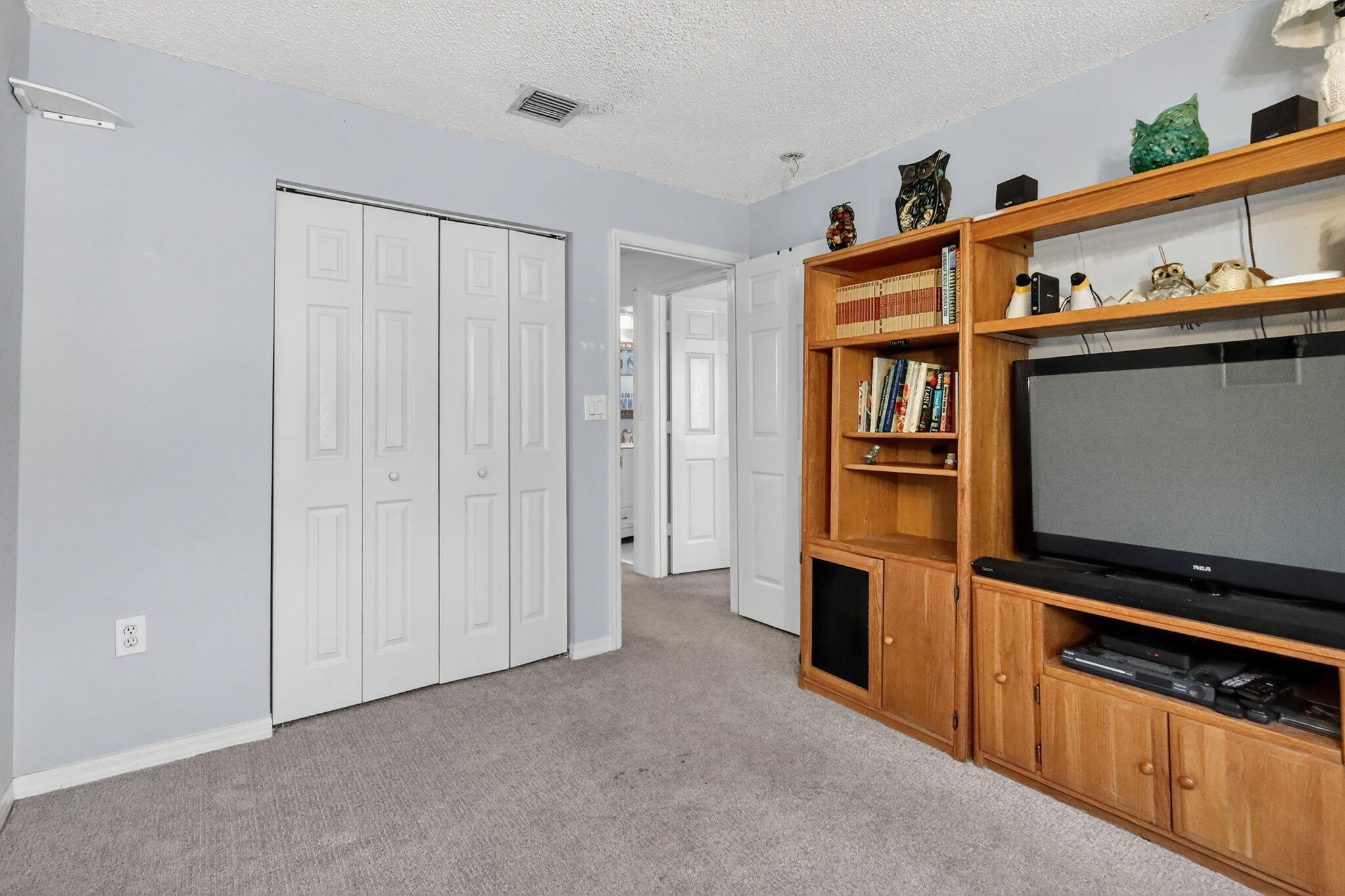 1238 NW 144th Ter Pembroke Pines, FL 33028