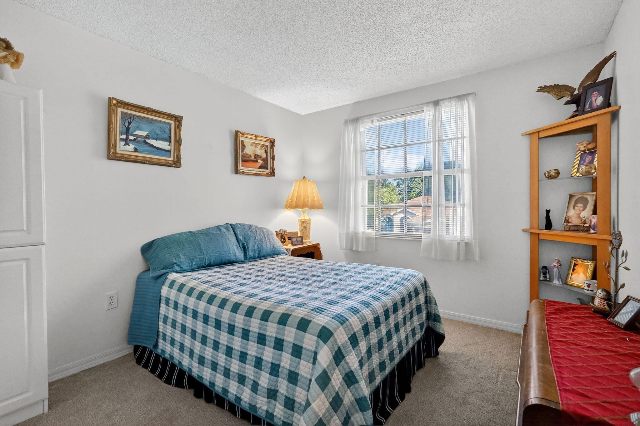 1238 NW 144th Ter Pembroke Pines, FL 33028