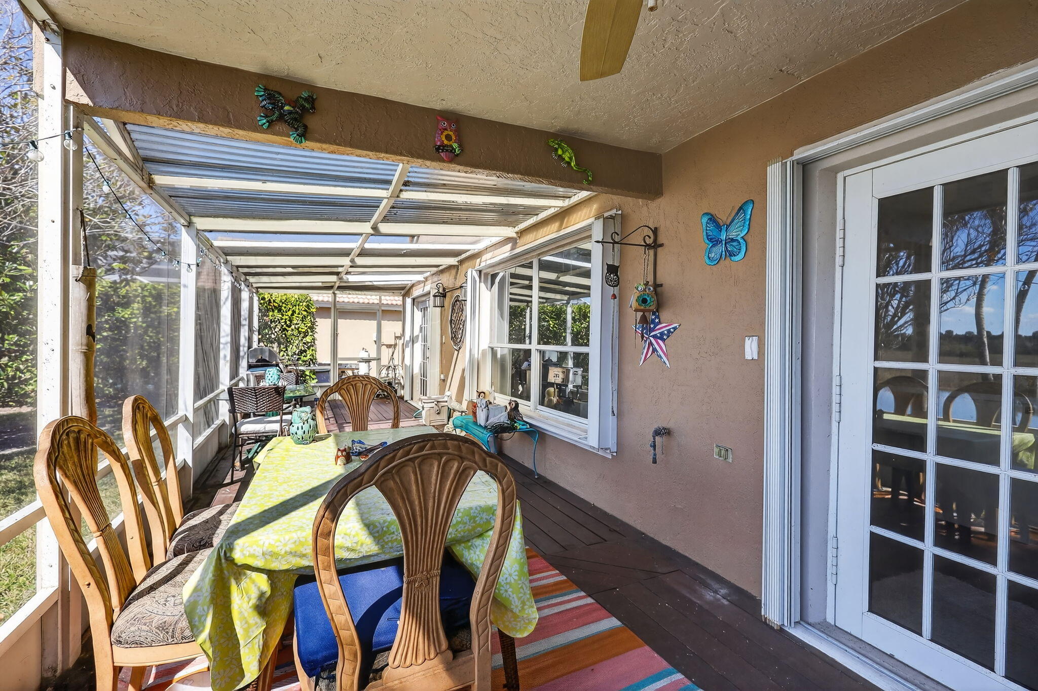 1238 NW 144th Ter Pembroke Pines, FL 33028