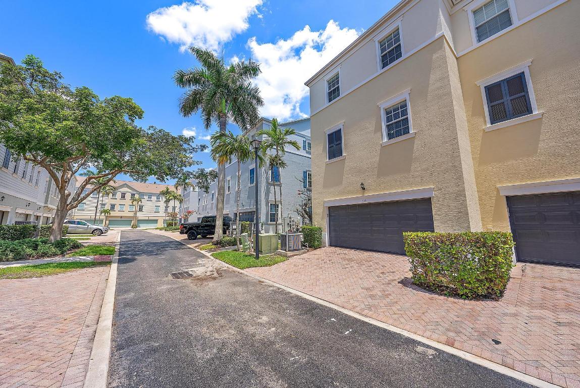 107 Pond Apple #105 Jupiter, FL 33458