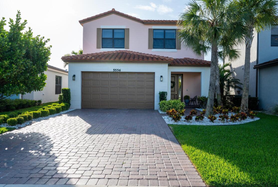 5556 Starfish Rd The Acreage, FL 33470