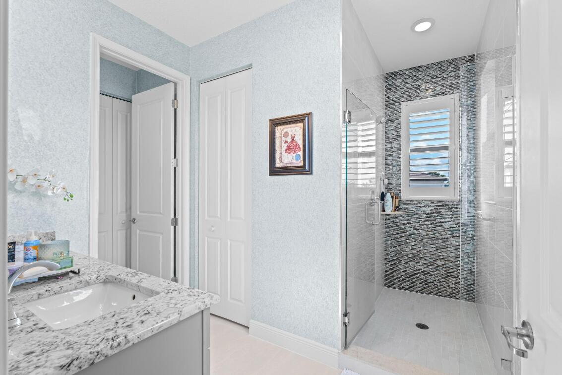 5556 Starfish Rd The Acreage, FL 33470