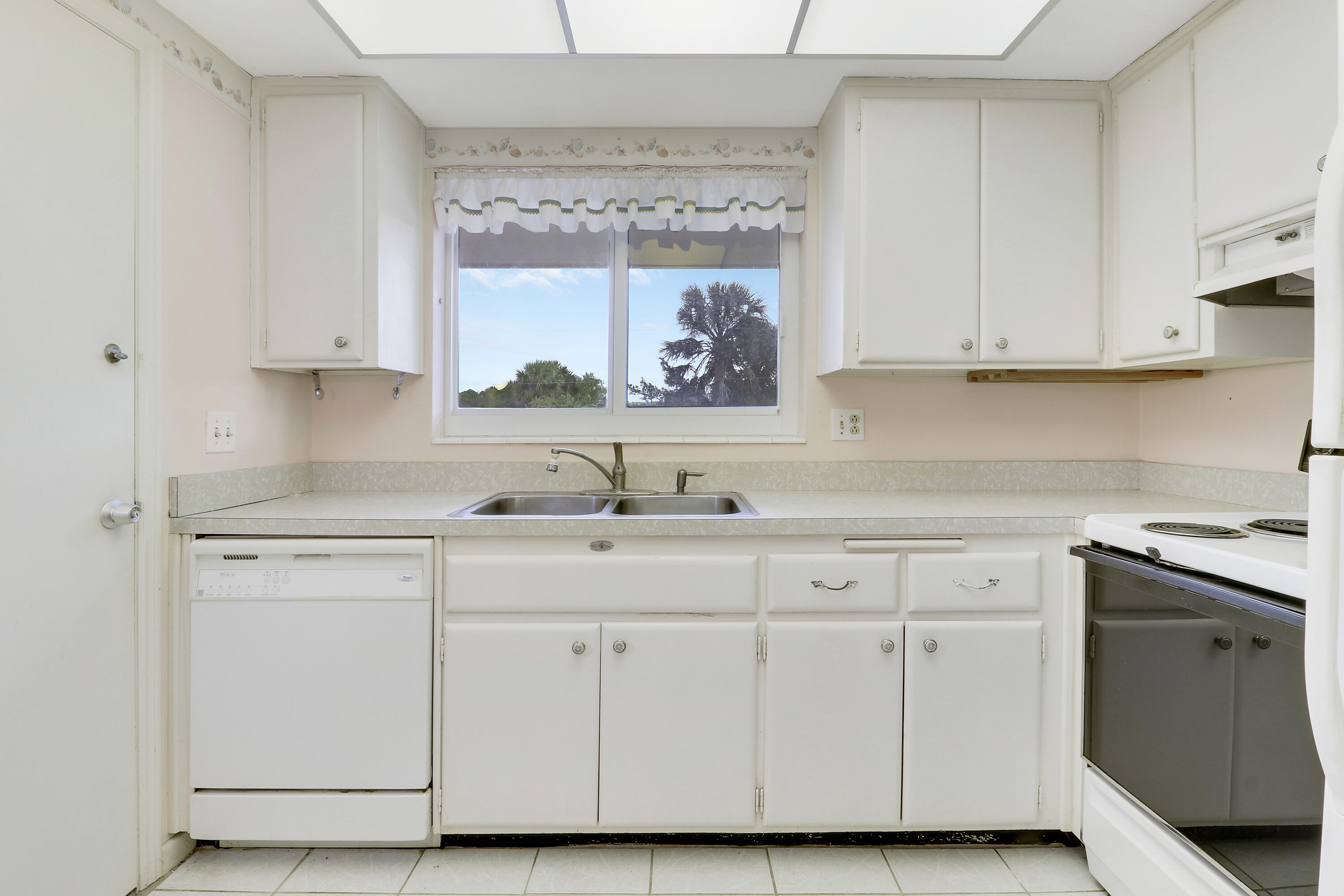 331 Tequesta #212 Tequesta, FL 33469