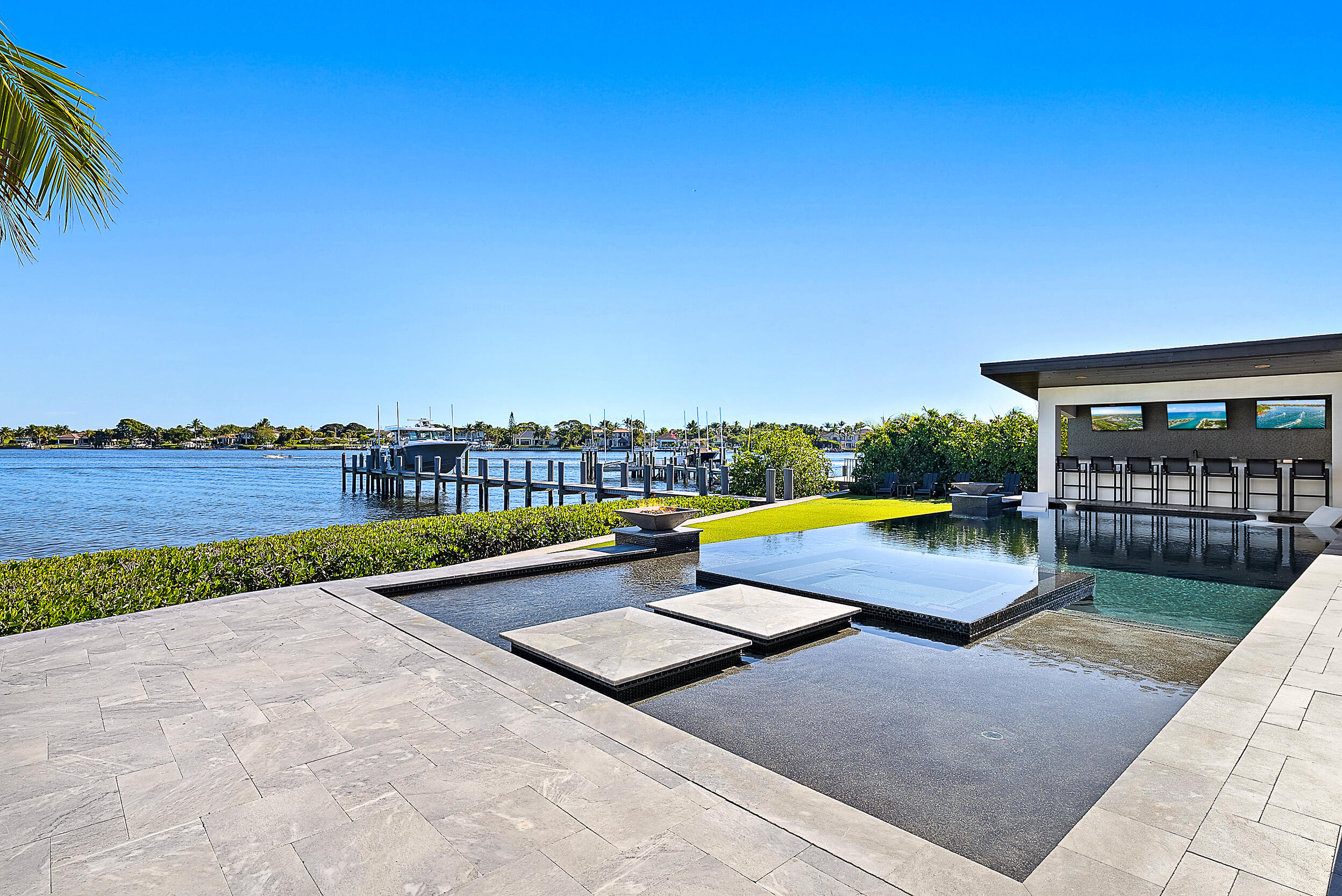 9 Bamboo Jupiter, FL 33458