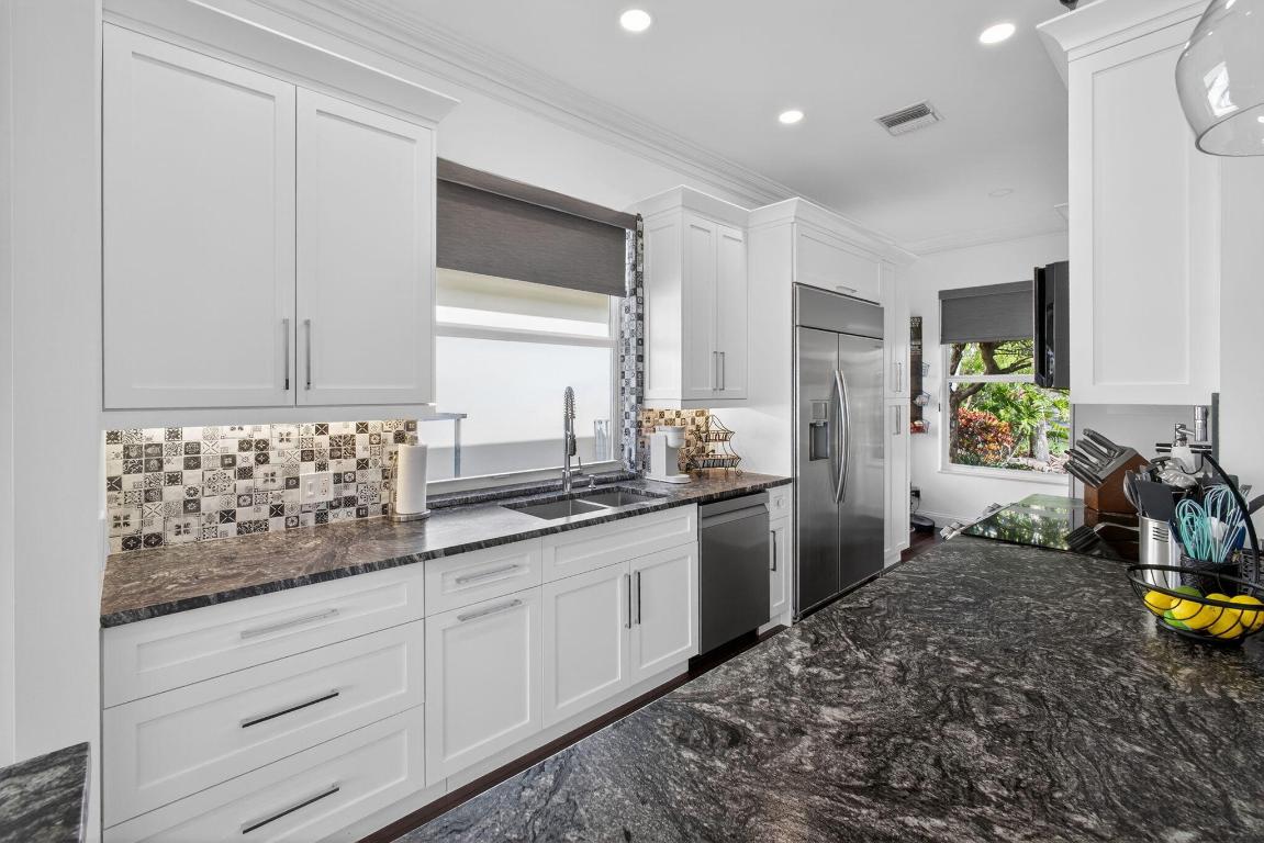 177 Hampton Jupiter, FL 33458