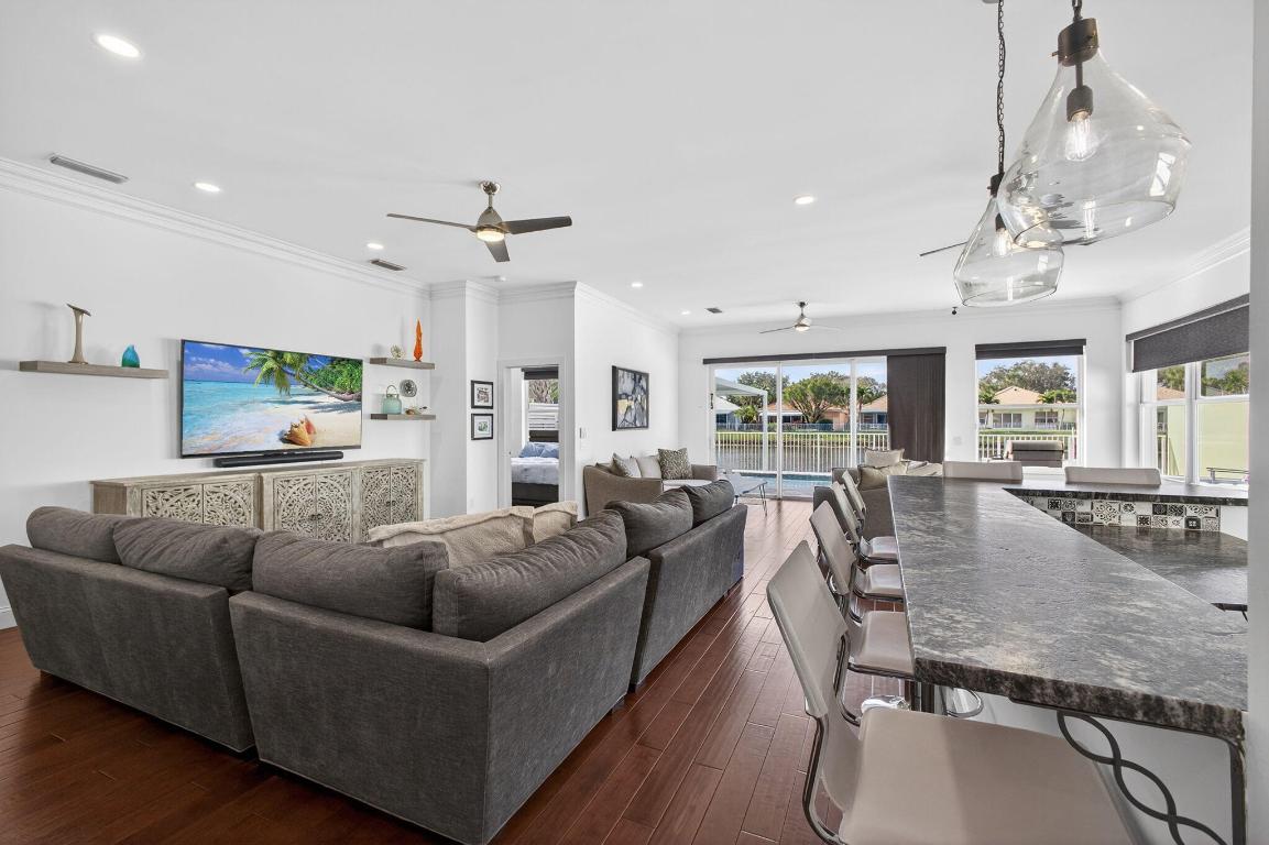 177 Hampton Jupiter, FL 33458