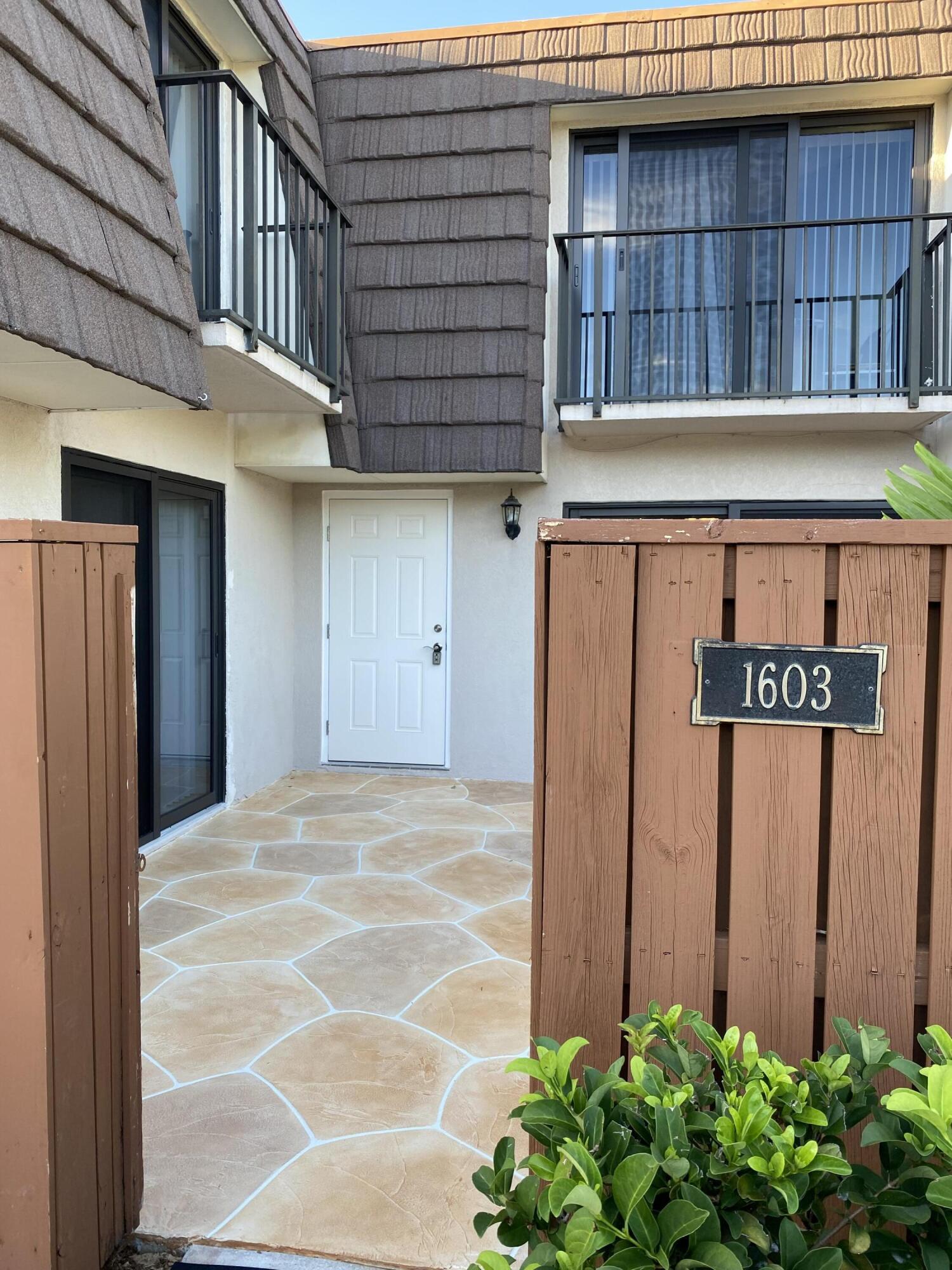 1603 16th Jupiter, FL 33477