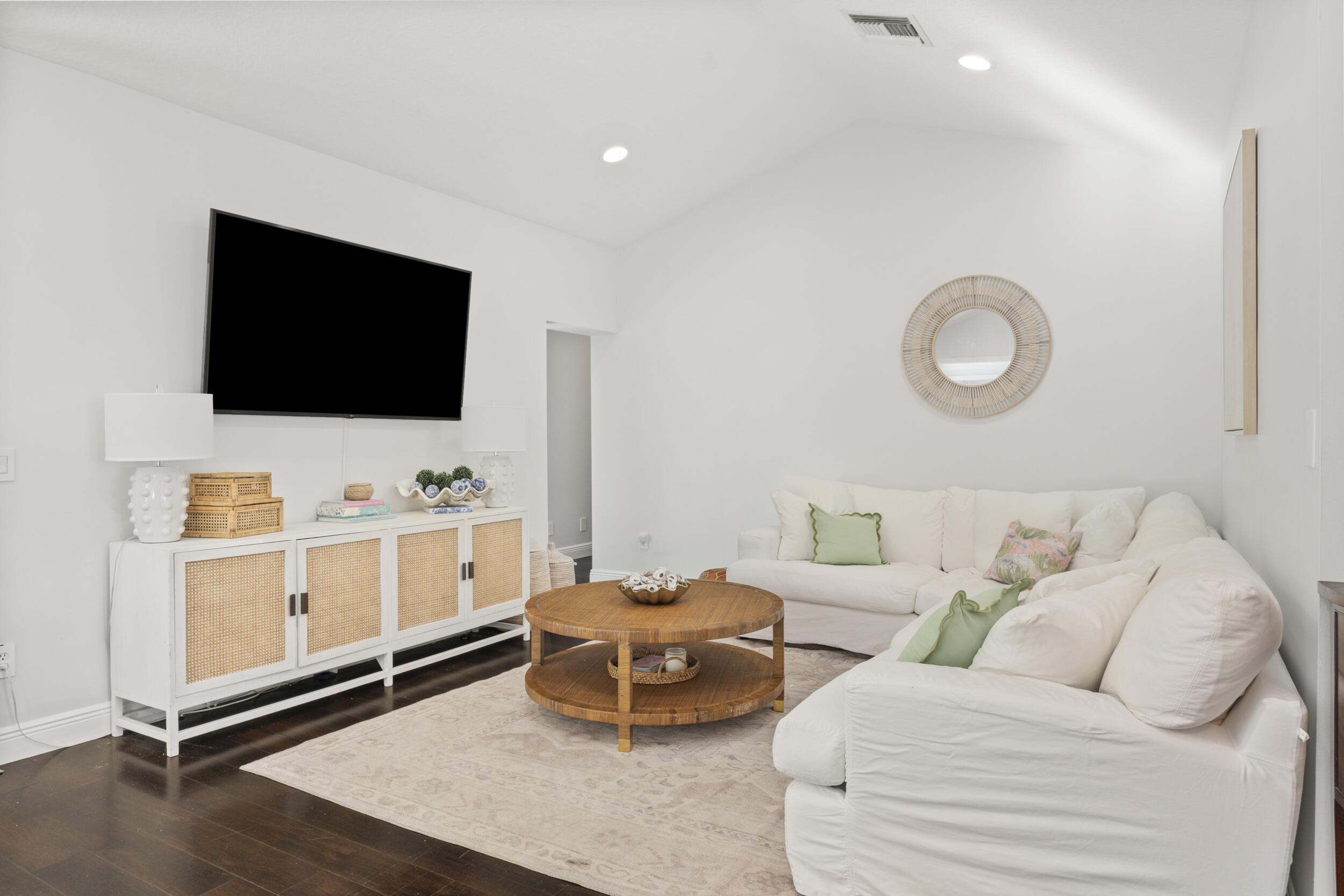 9806 SE Landing Tequesta, FL 33469