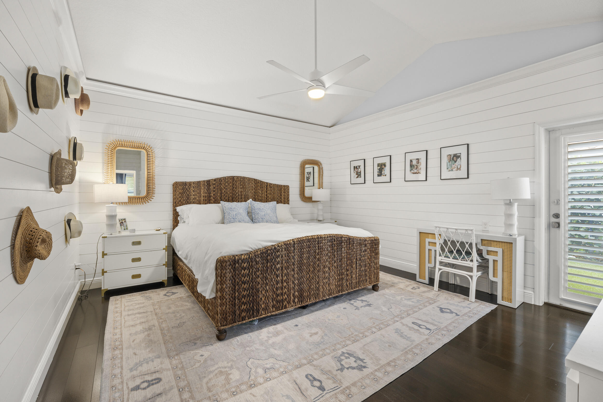 9806 SE Landing Tequesta, FL 33469