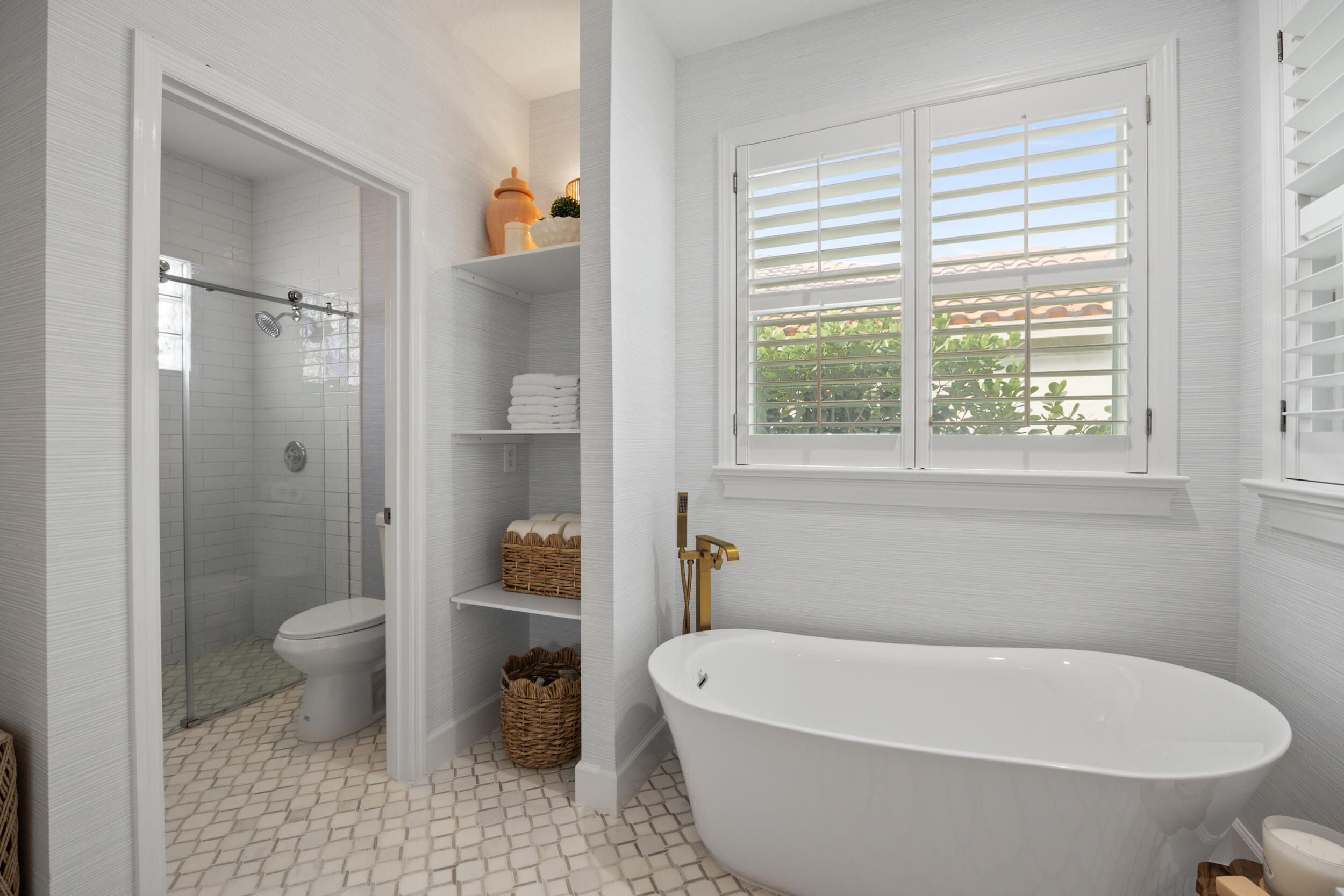 9806 SE Landing Tequesta, FL 33469