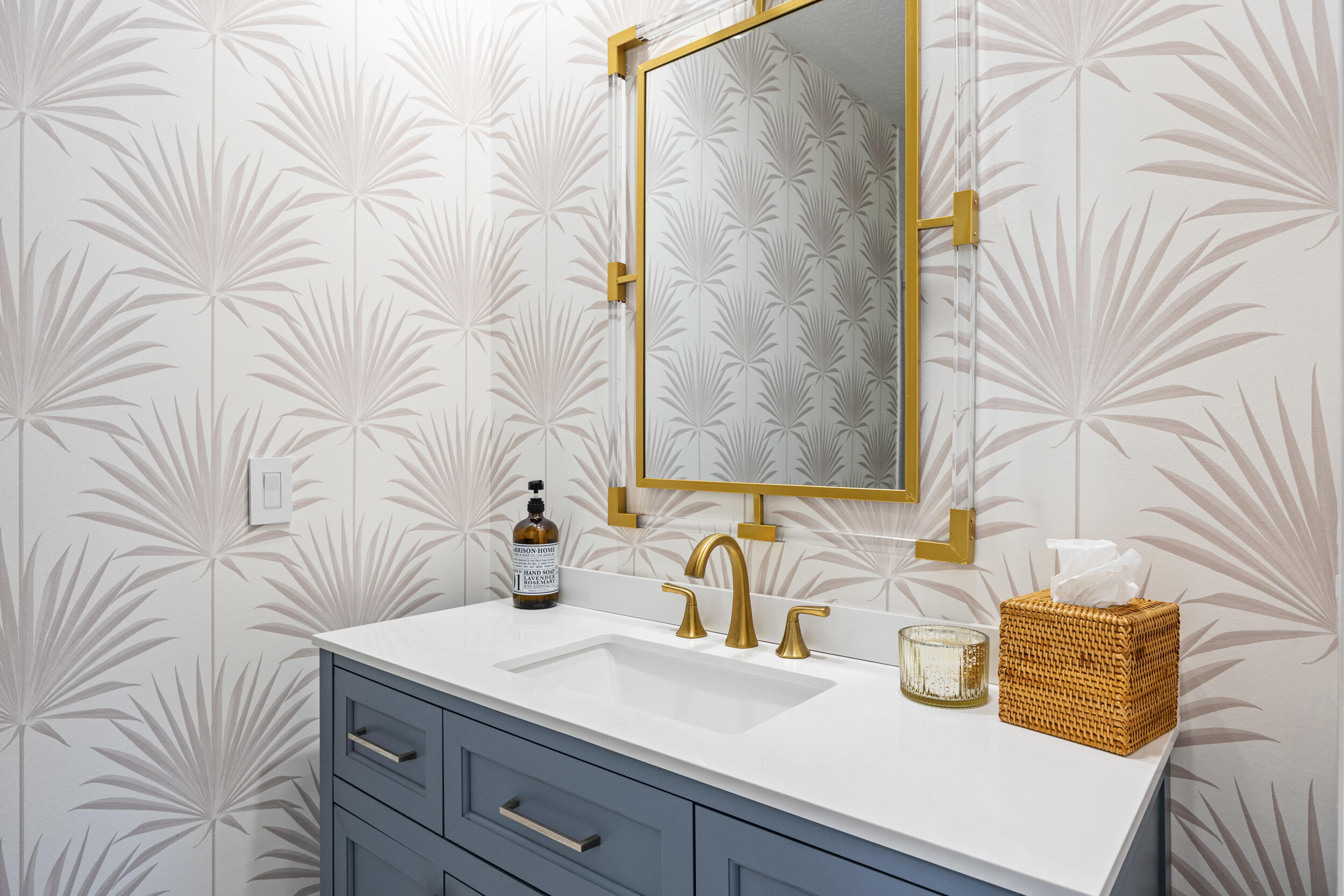 9806 SE Landing Tequesta, FL 33469