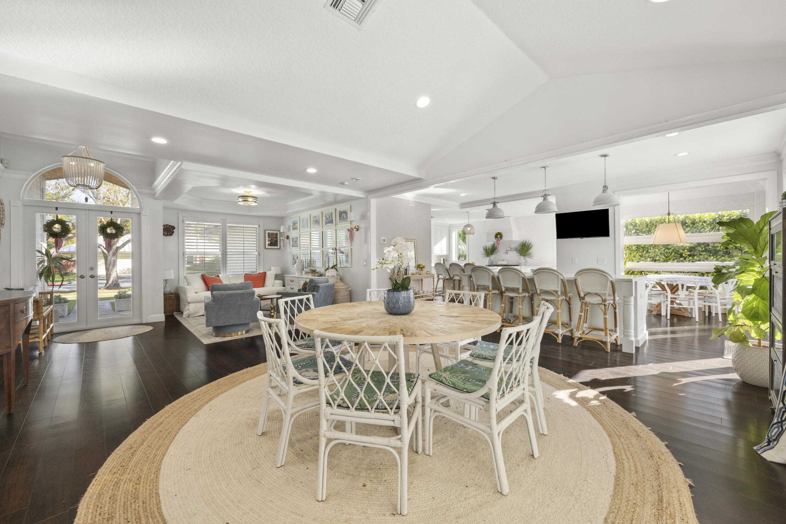 9806 SE Landing Tequesta, FL 33469