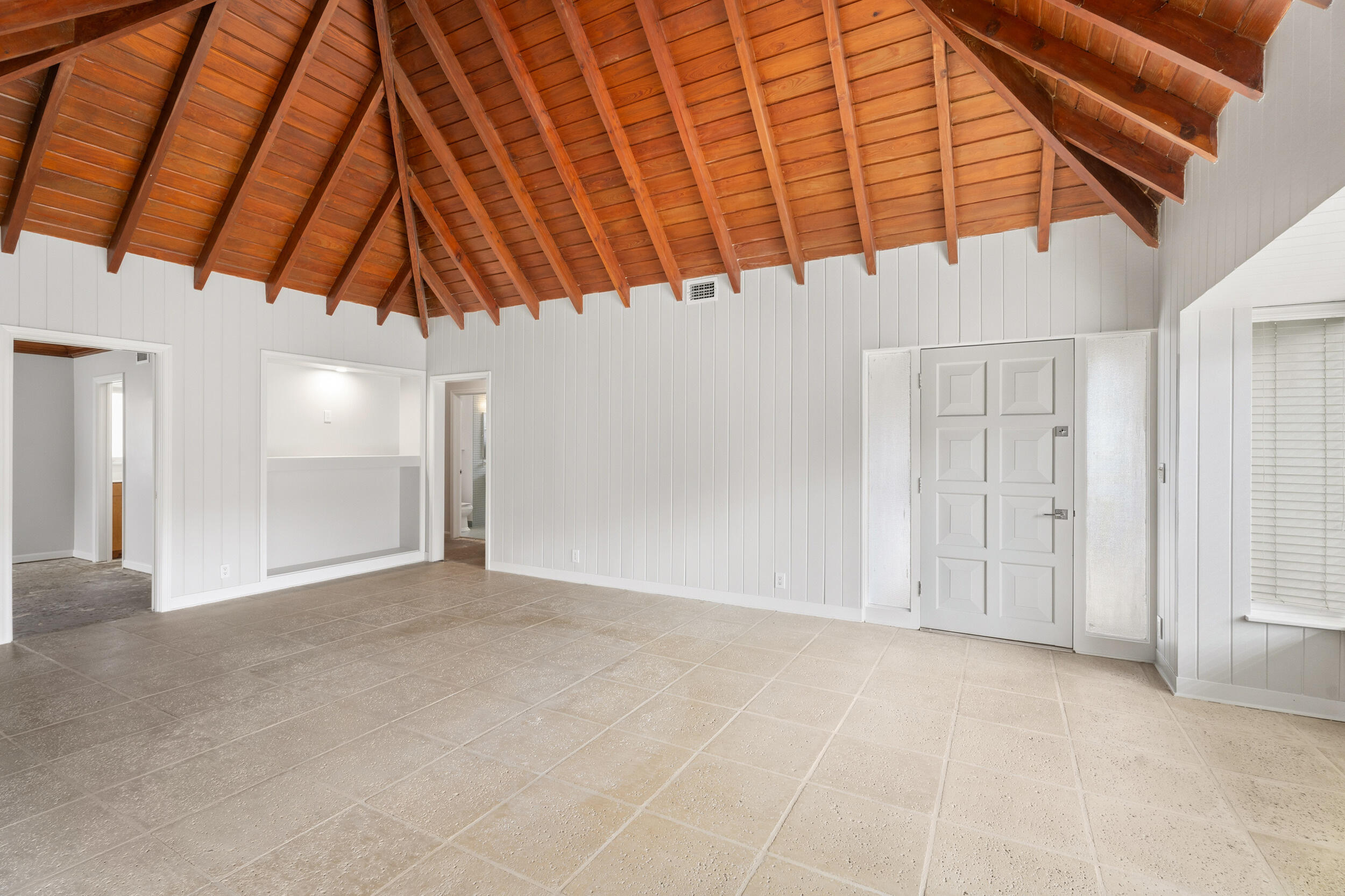 1369 Lands End Rd Manalapan, FL 33462