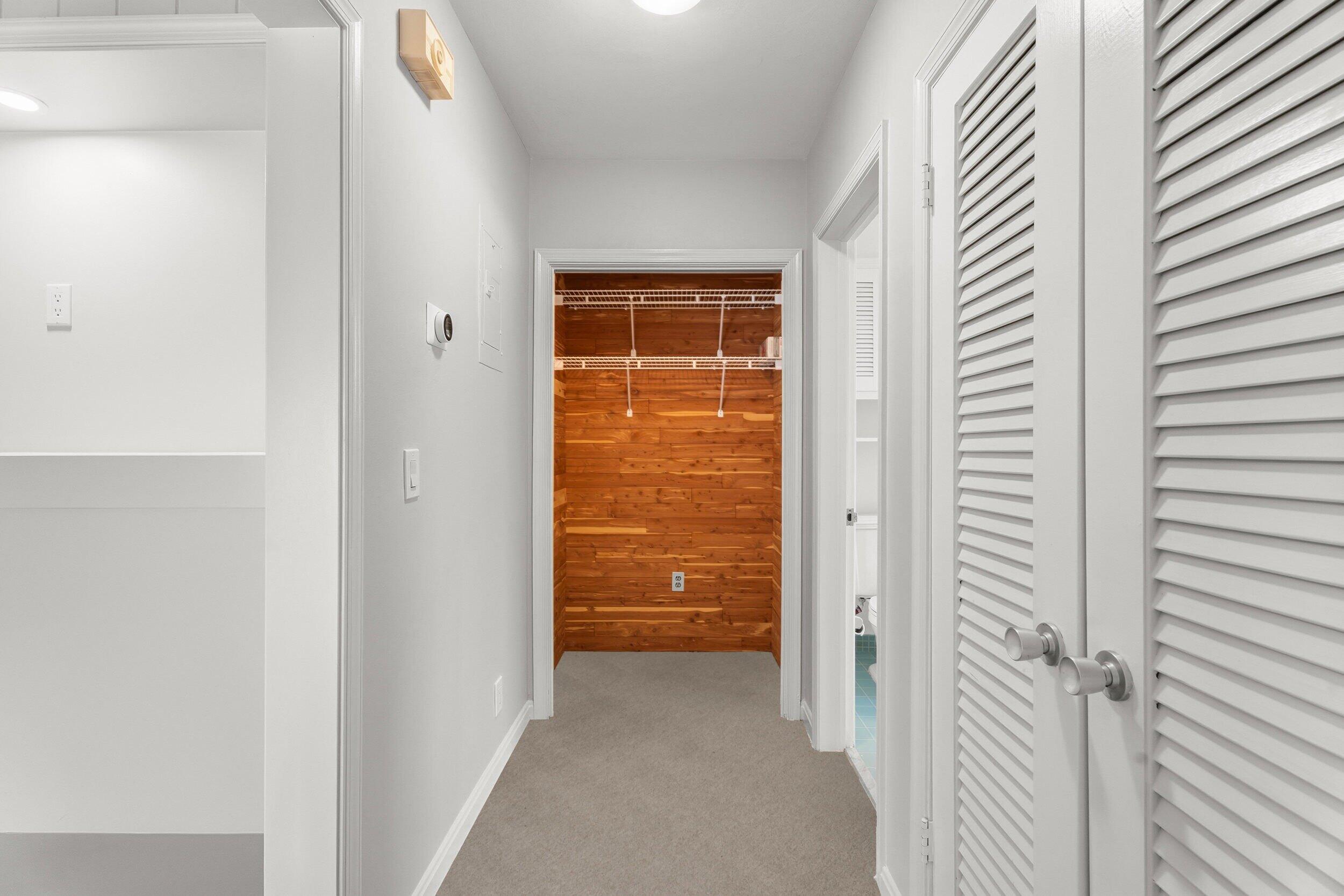 1369 Lands End Rd Manalapan, FL 33462