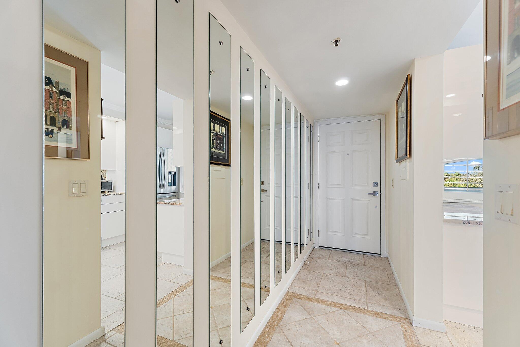 401 Ocean Blfs #402 Jupiter, FL 33477