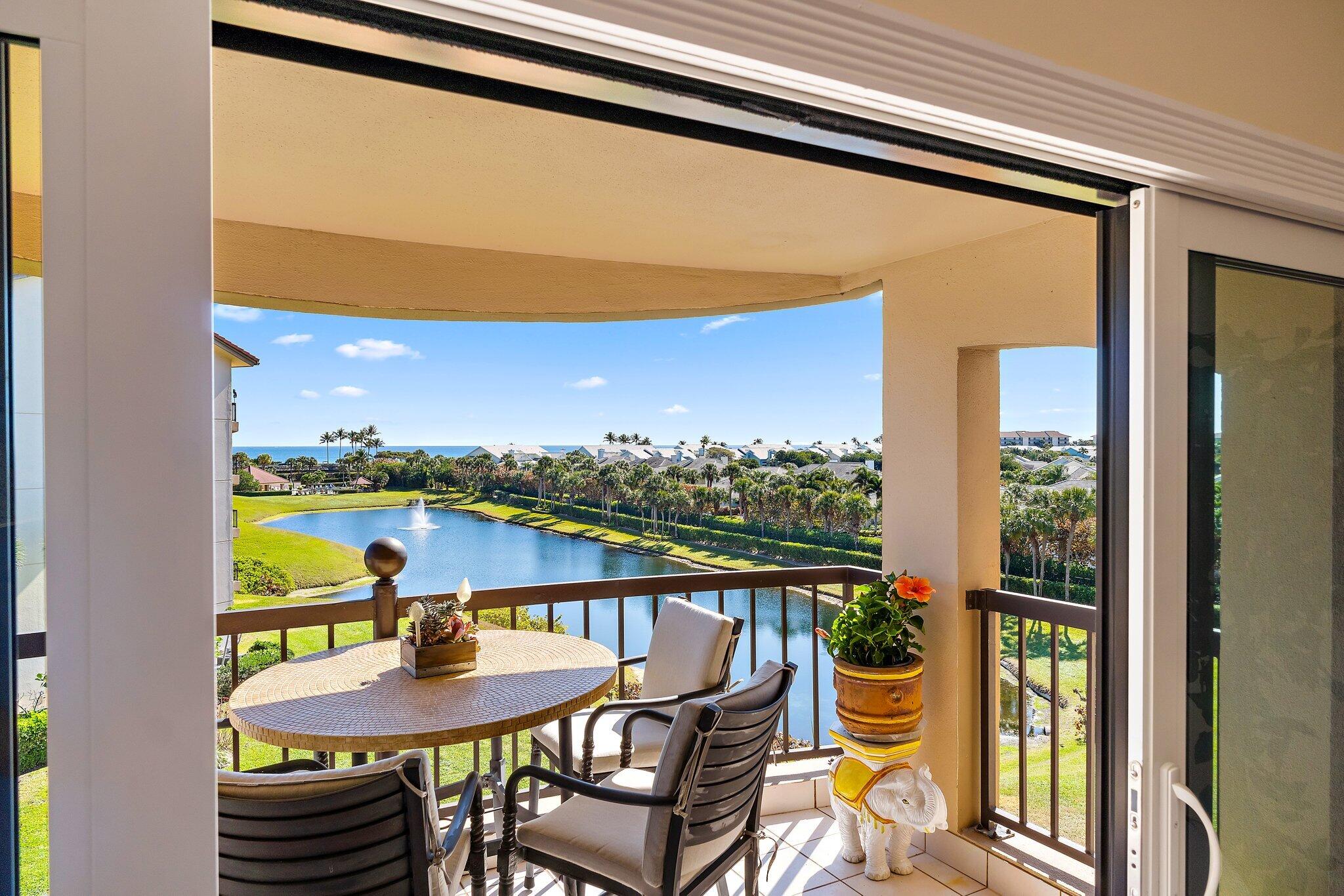 401 Ocean Blfs #402 Jupiter, FL 33477