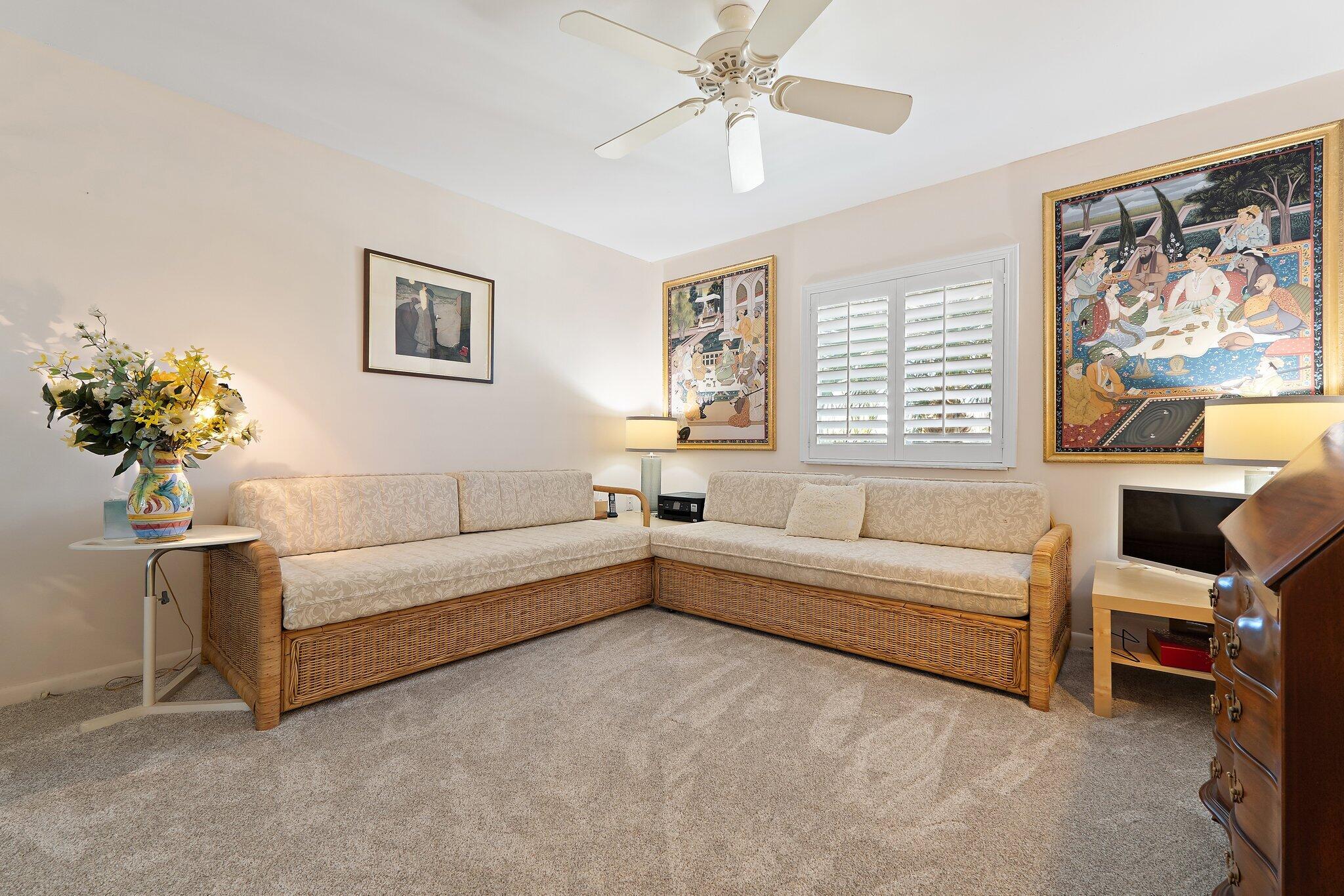 401 Ocean Blfs #402 Jupiter, FL 33477