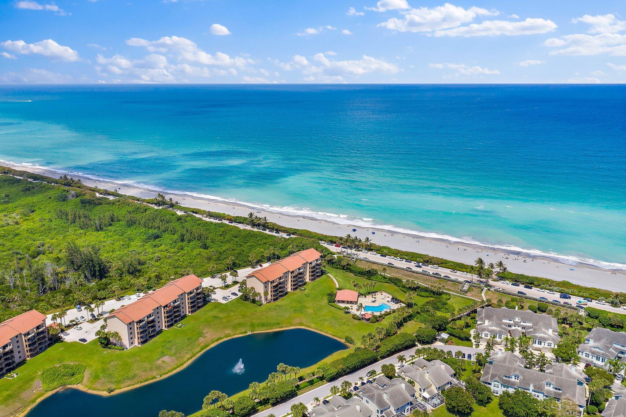 401 Ocean Blfs #402 Jupiter, FL 33477