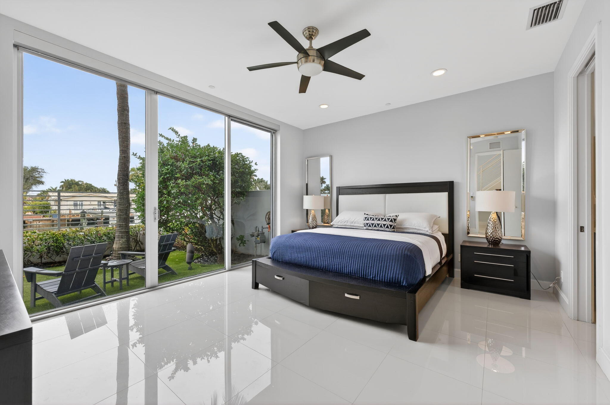 2743 NE 1st Pompano Beach, FL 33062