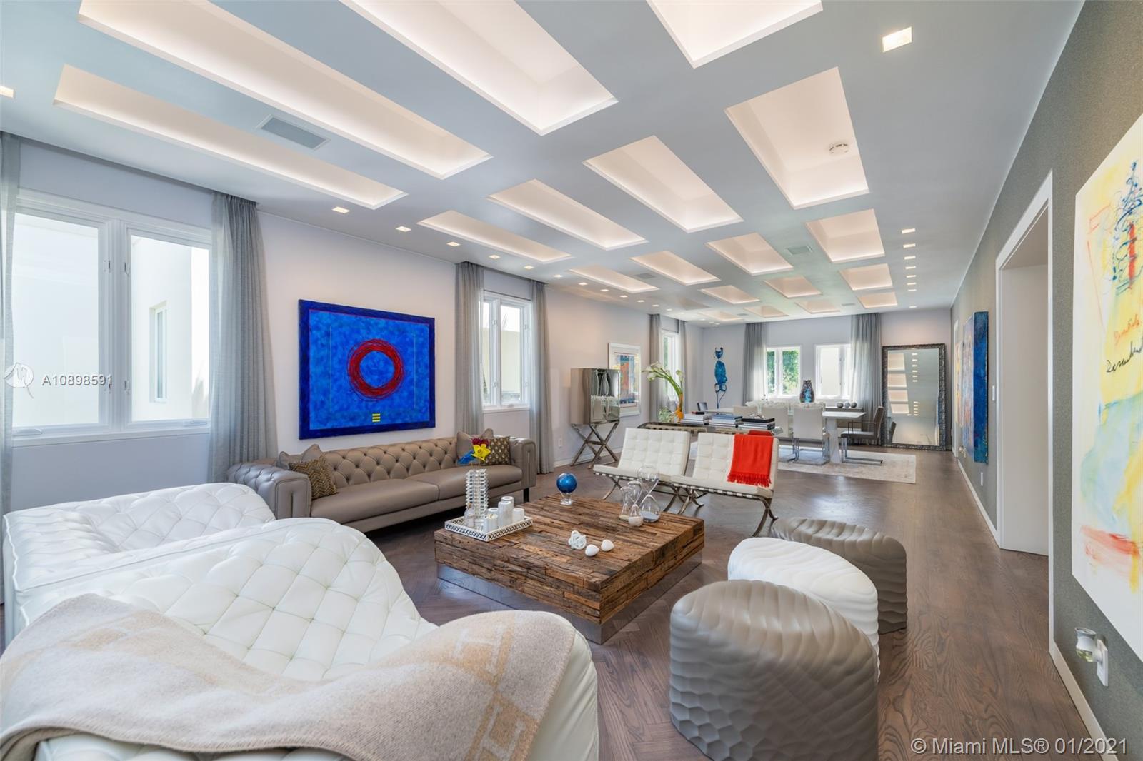 3521 Bayshore Villas Dr Coconut Grove, FL 33133