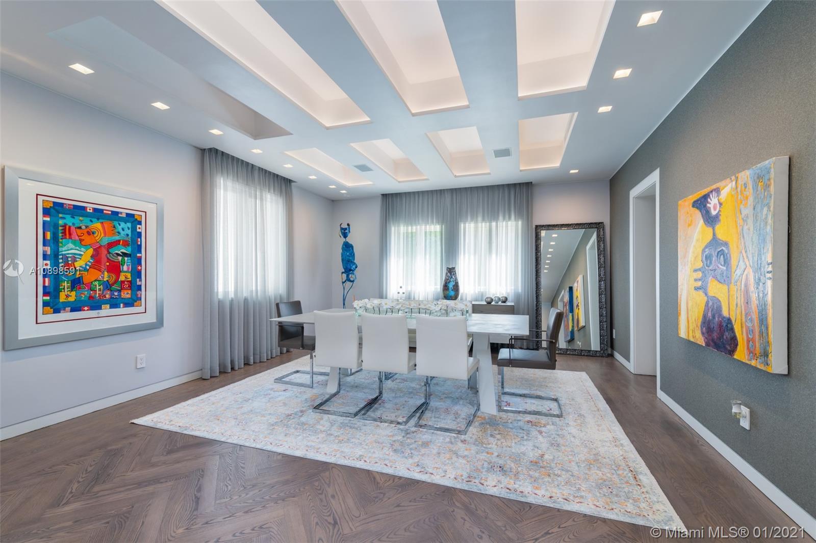 3521 Bayshore Villas Dr Coconut Grove, FL 33133