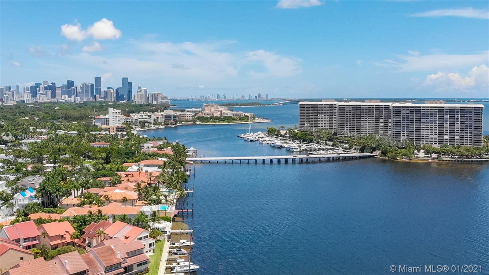 3521 Bayshore Villas Dr Coconut Grove, FL 33133