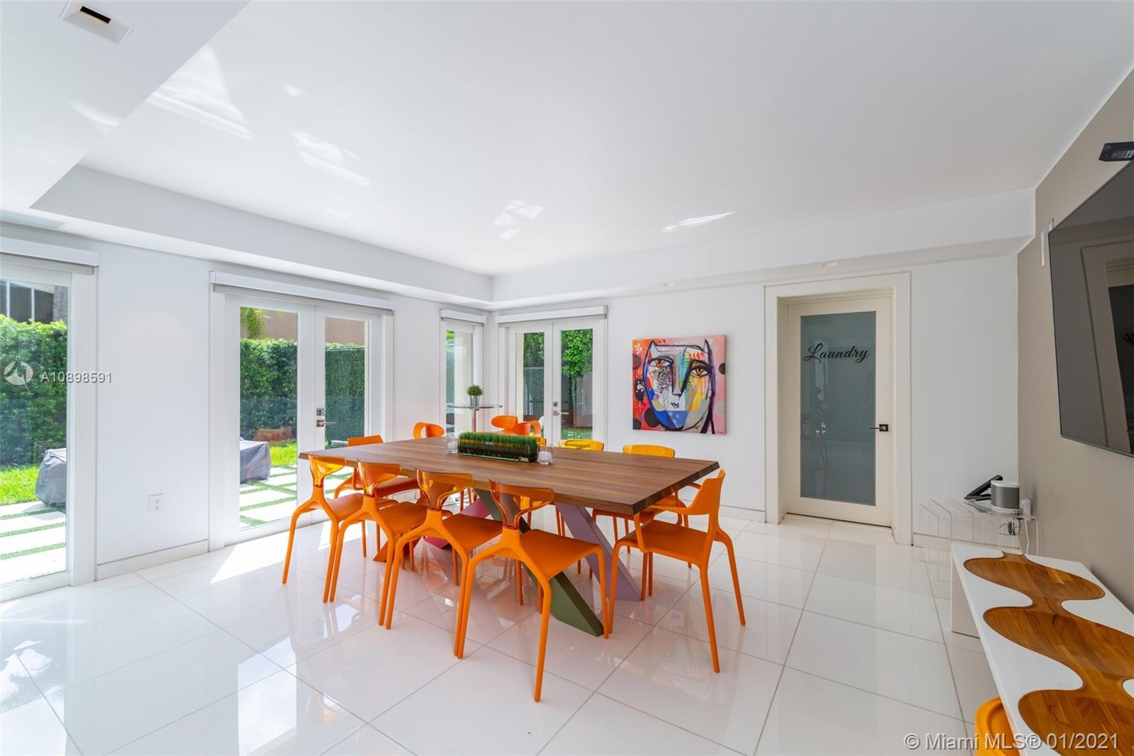 3521 Bayshore Villas Dr Coconut Grove, FL 33133