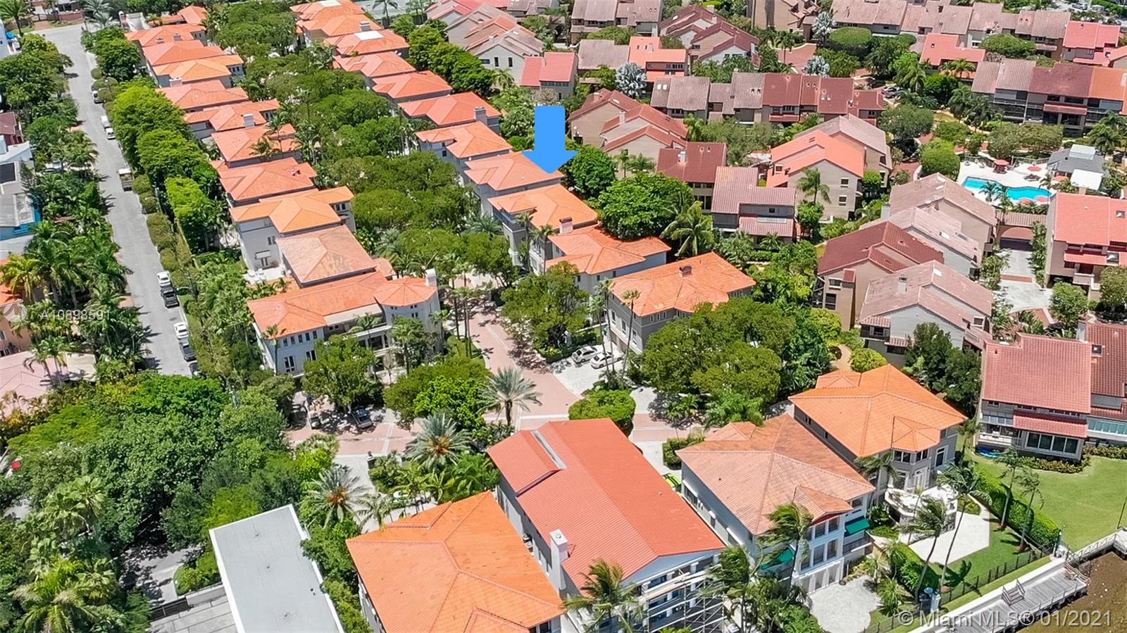 3521 Bayshore Villas Dr Coconut Grove, FL 33133