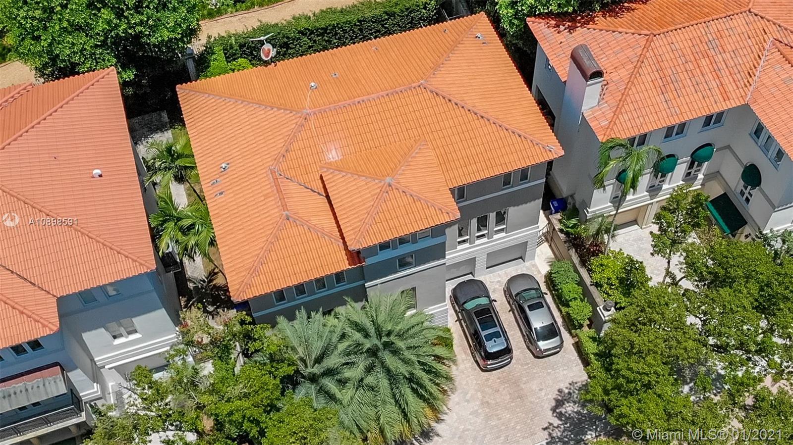 3521 Bayshore Villas Dr Coconut Grove, FL 33133