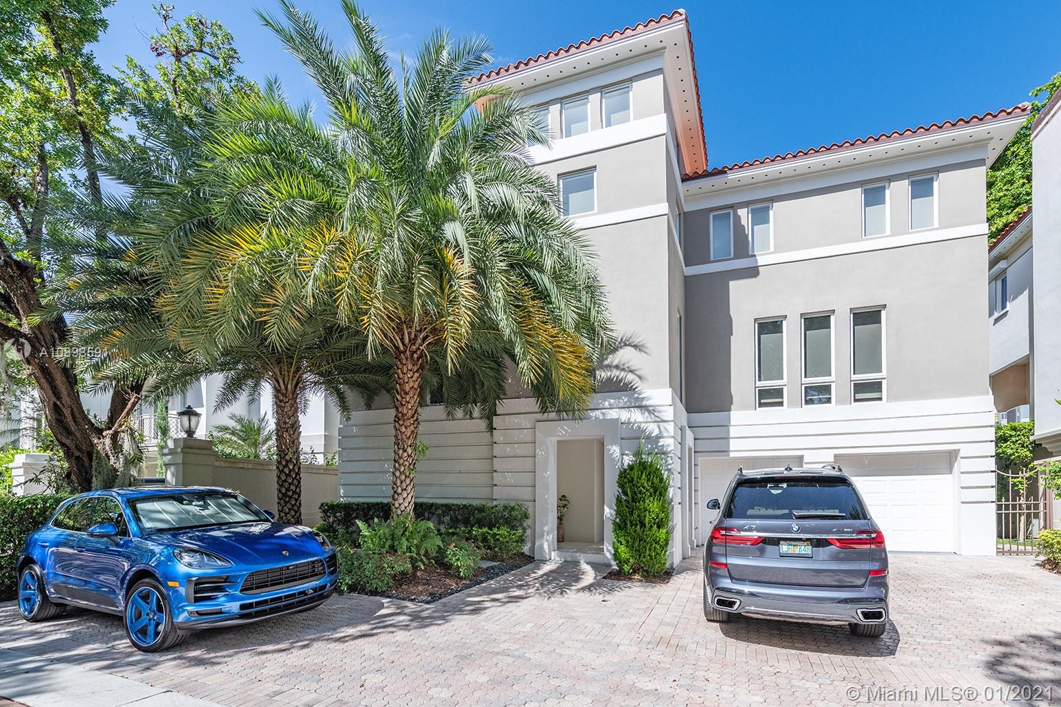 3521 Bayshore Villas Dr Coconut Grove, FL 33133