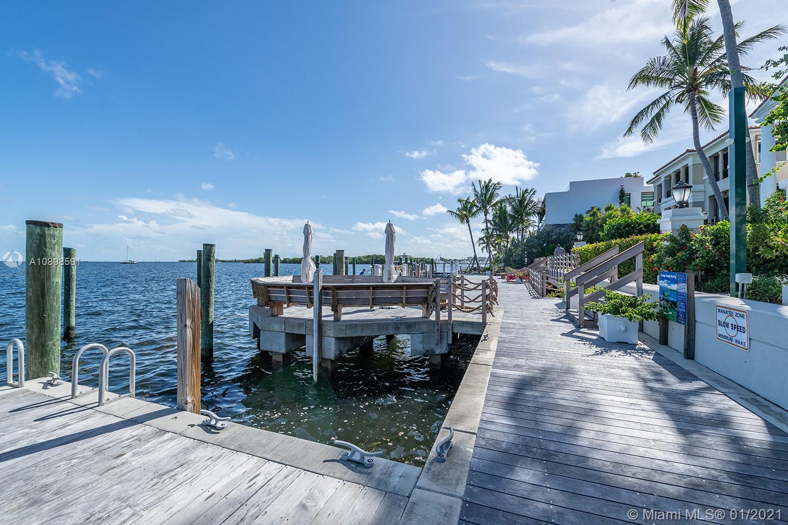 3521 Bayshore Villas Dr Coconut Grove, FL 33133