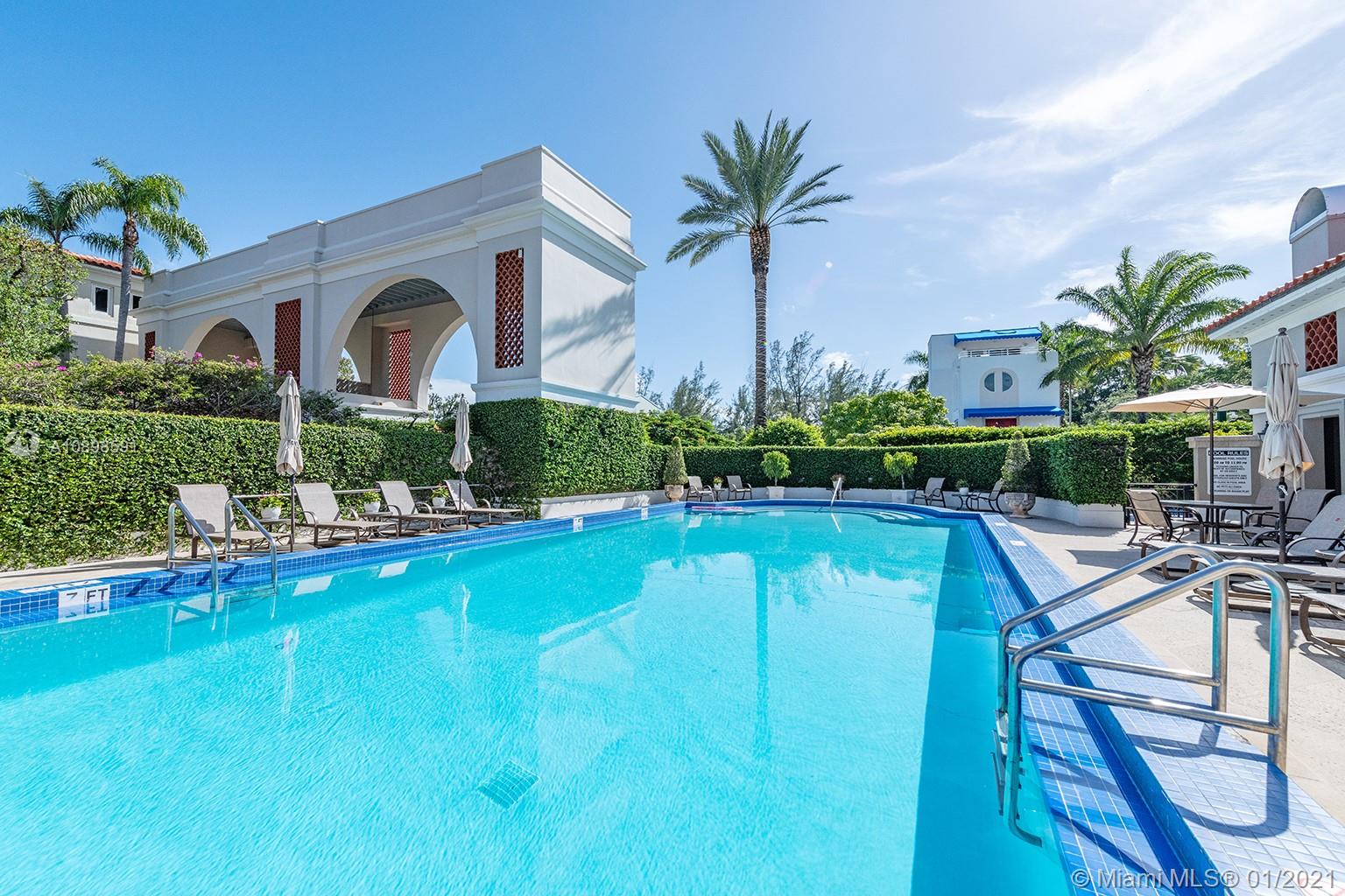 3521 Bayshore Villas Dr Coconut Grove, FL 33133