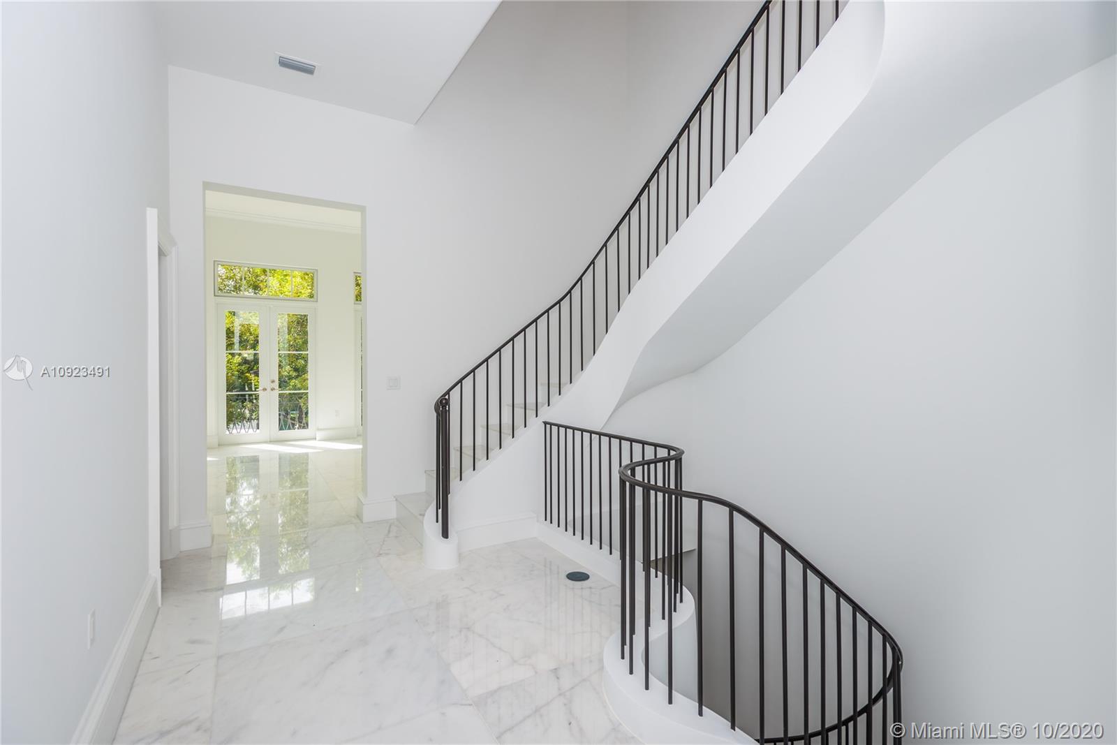 2517 Anderson Rd #5 Coral Gables, FL 33134