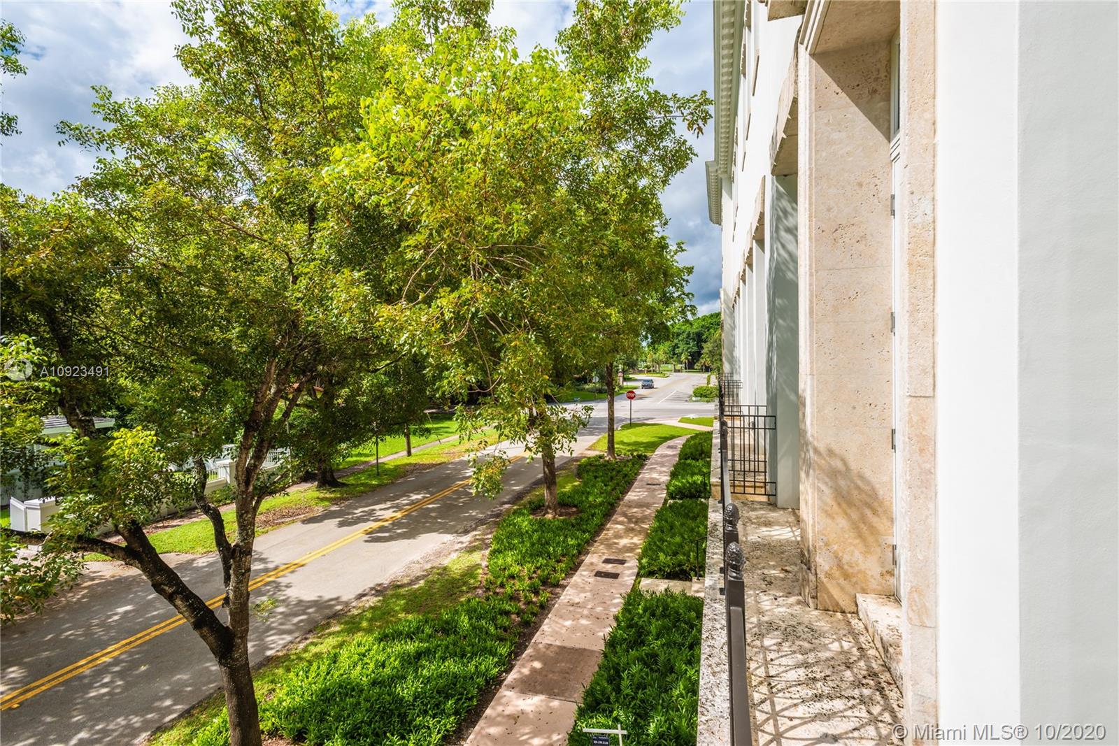 2517 Anderson Rd #5 Coral Gables, FL 33134