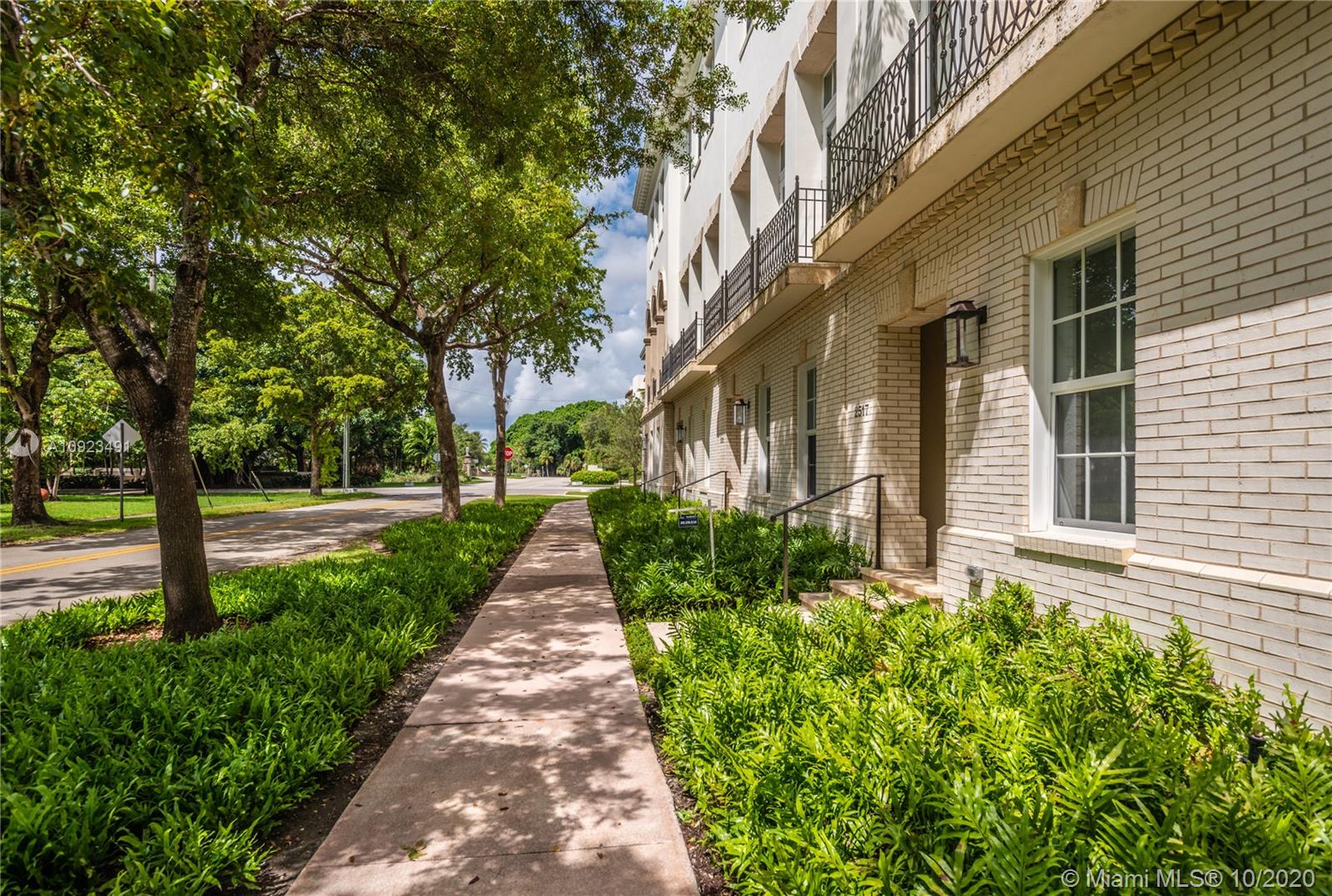 2517 Anderson Rd #5 Coral Gables, FL 33134