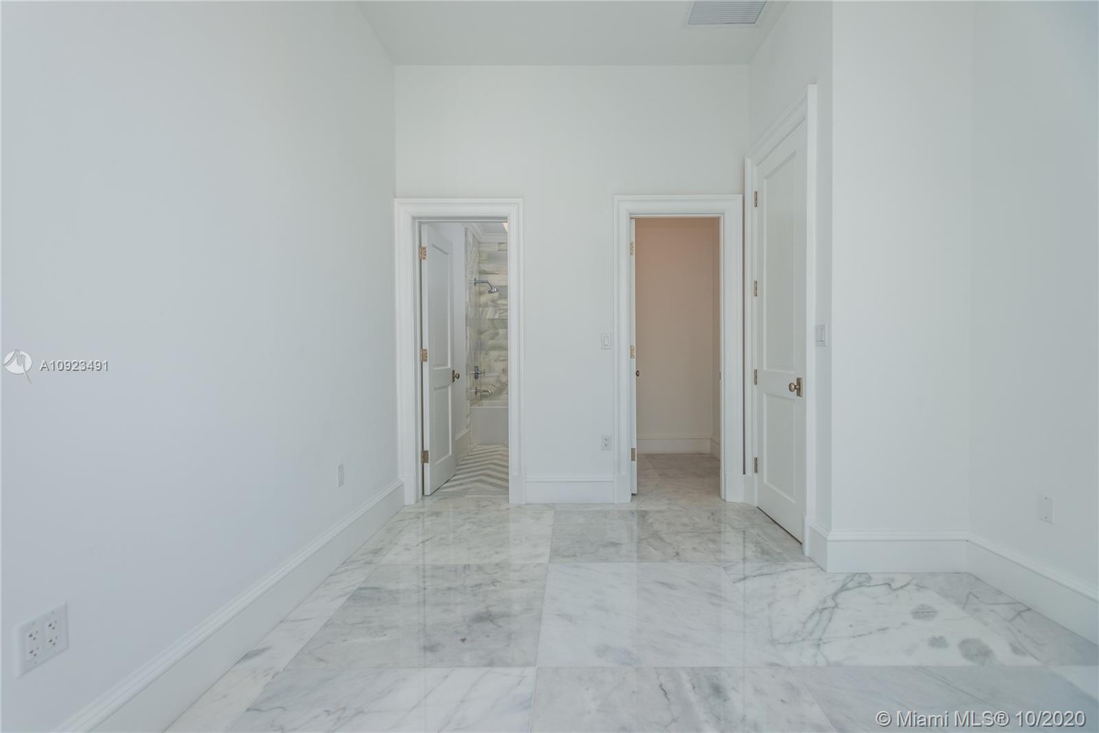 2517 Anderson Rd #5 Coral Gables, FL 33134