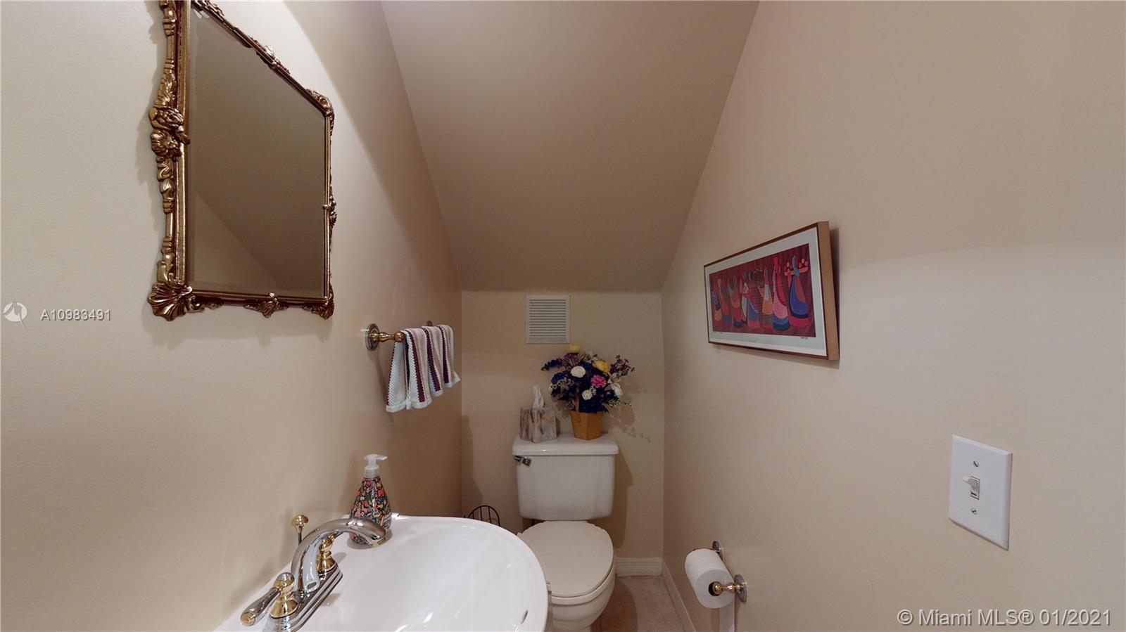 2925 Jackson Ave #3 Coconut Grove, FL 33133