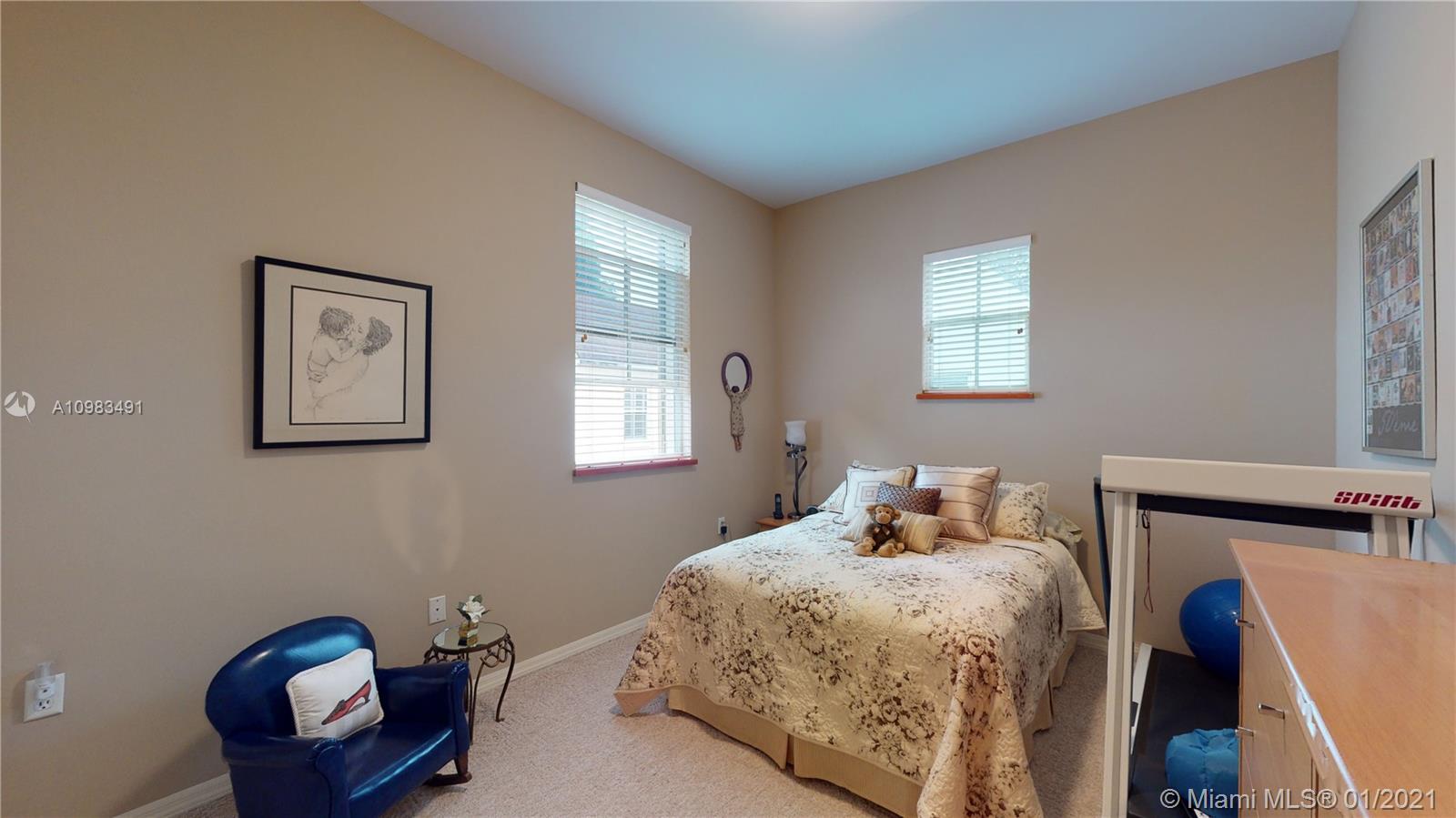 2925 Jackson Ave #3 Coconut Grove, FL 33133