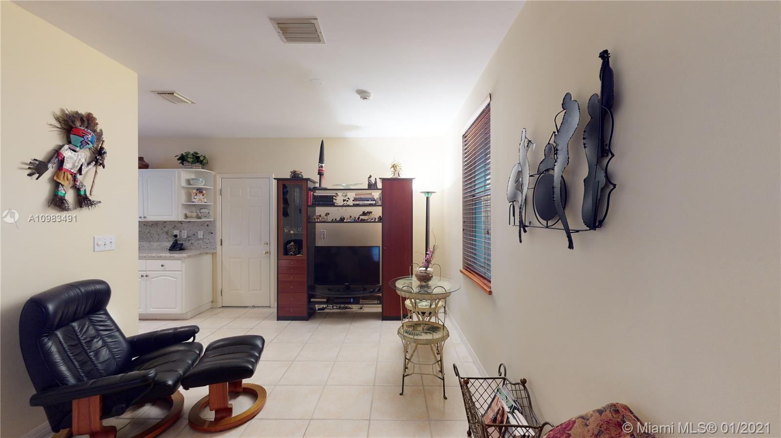 2925 Jackson Ave #3 Coconut Grove, FL 33133