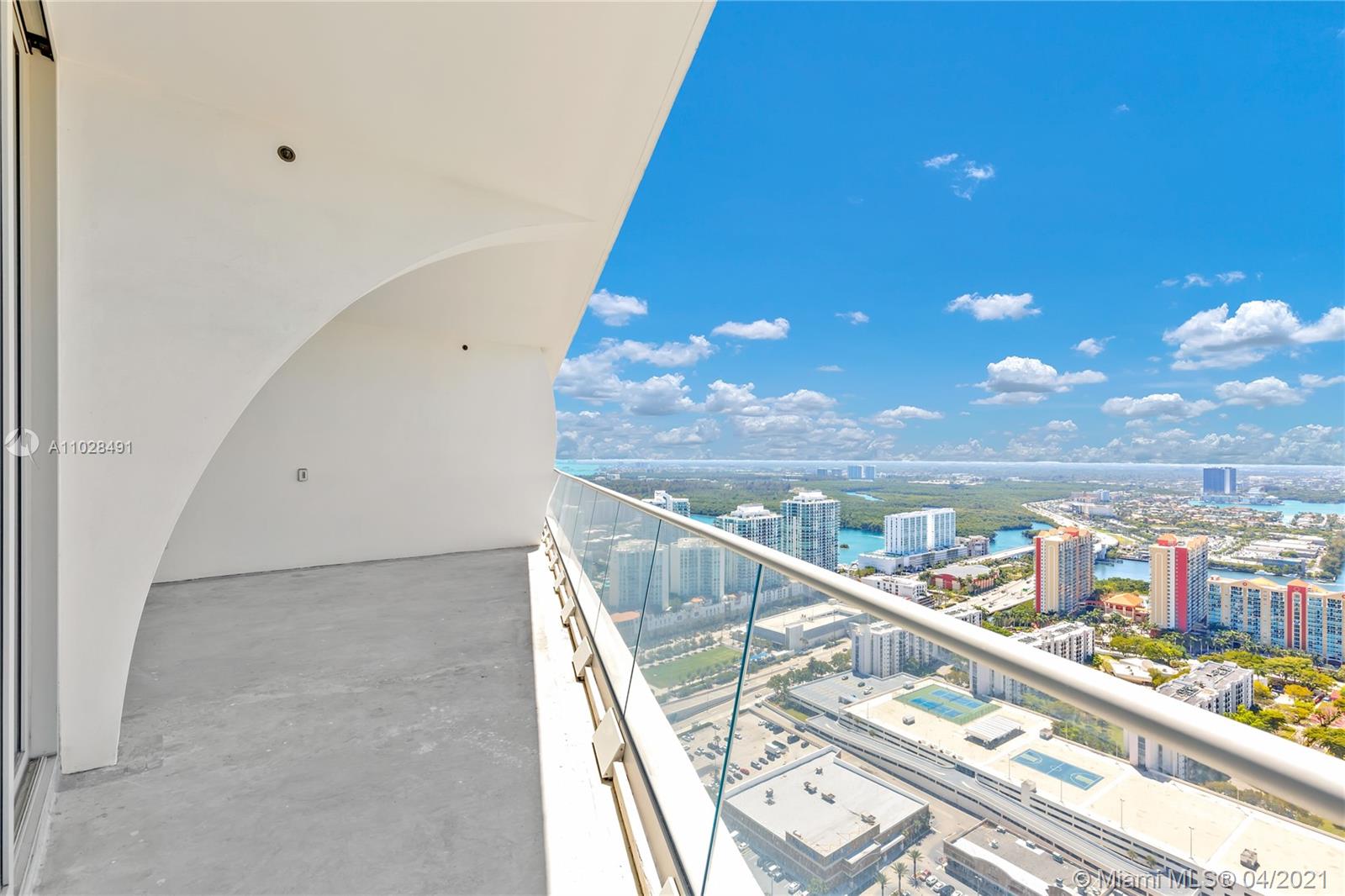 16901 Collins Ave #4103 Sunny Isles Beach, FL 33160