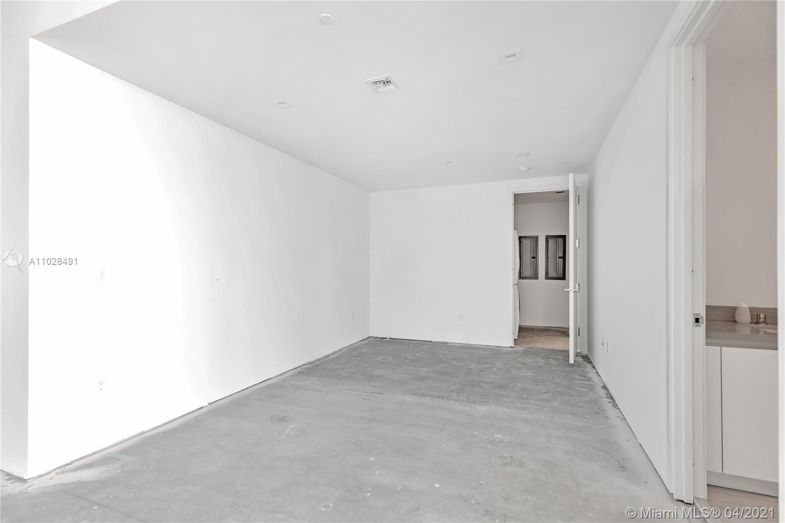 16901 Collins Ave #4103 Sunny Isles Beach, FL 33160