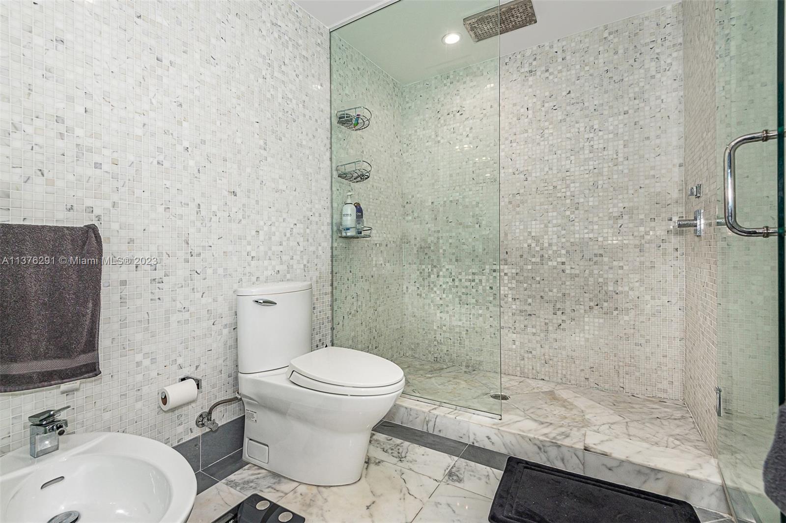 image Epic Residences15