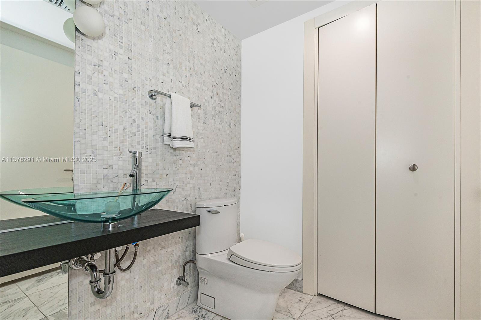 image Epic Residences16