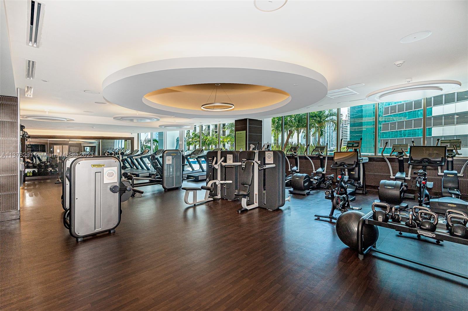 image Epic Residences25
