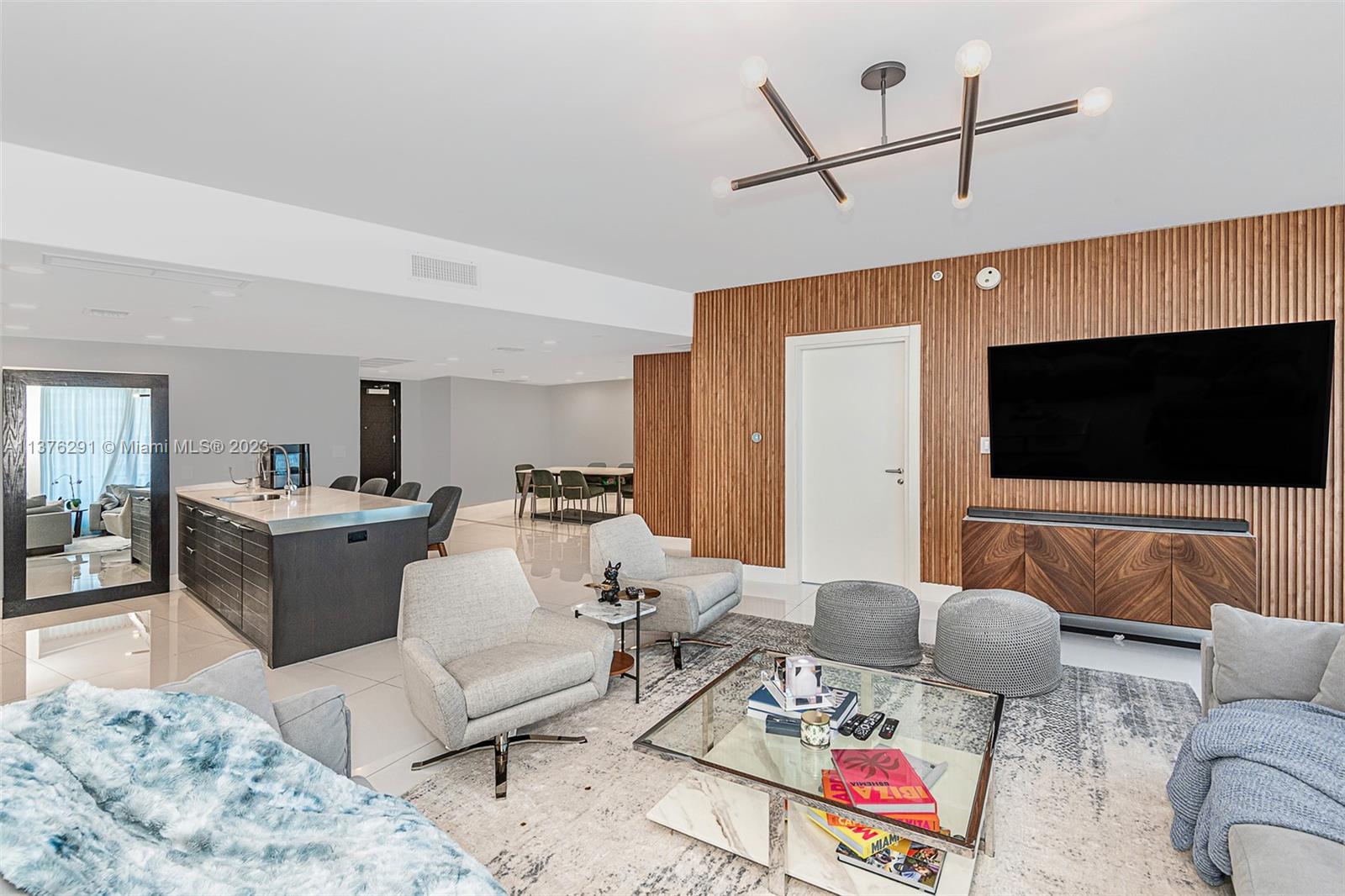 image Epic Residences5